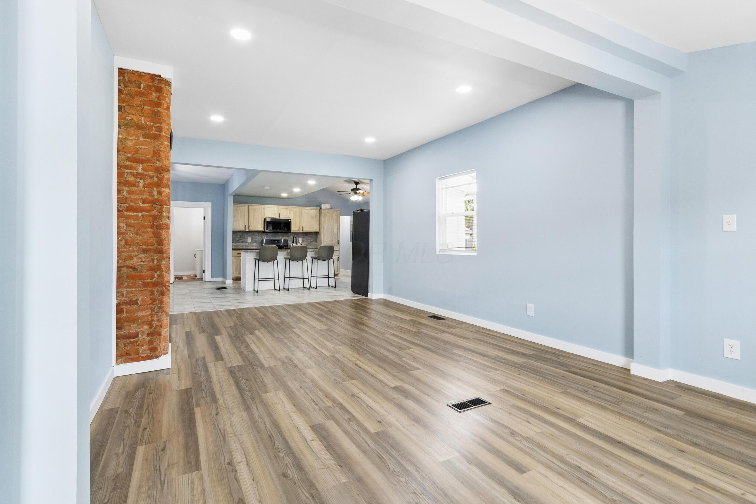 42 Jefferson Street Property Photo 8