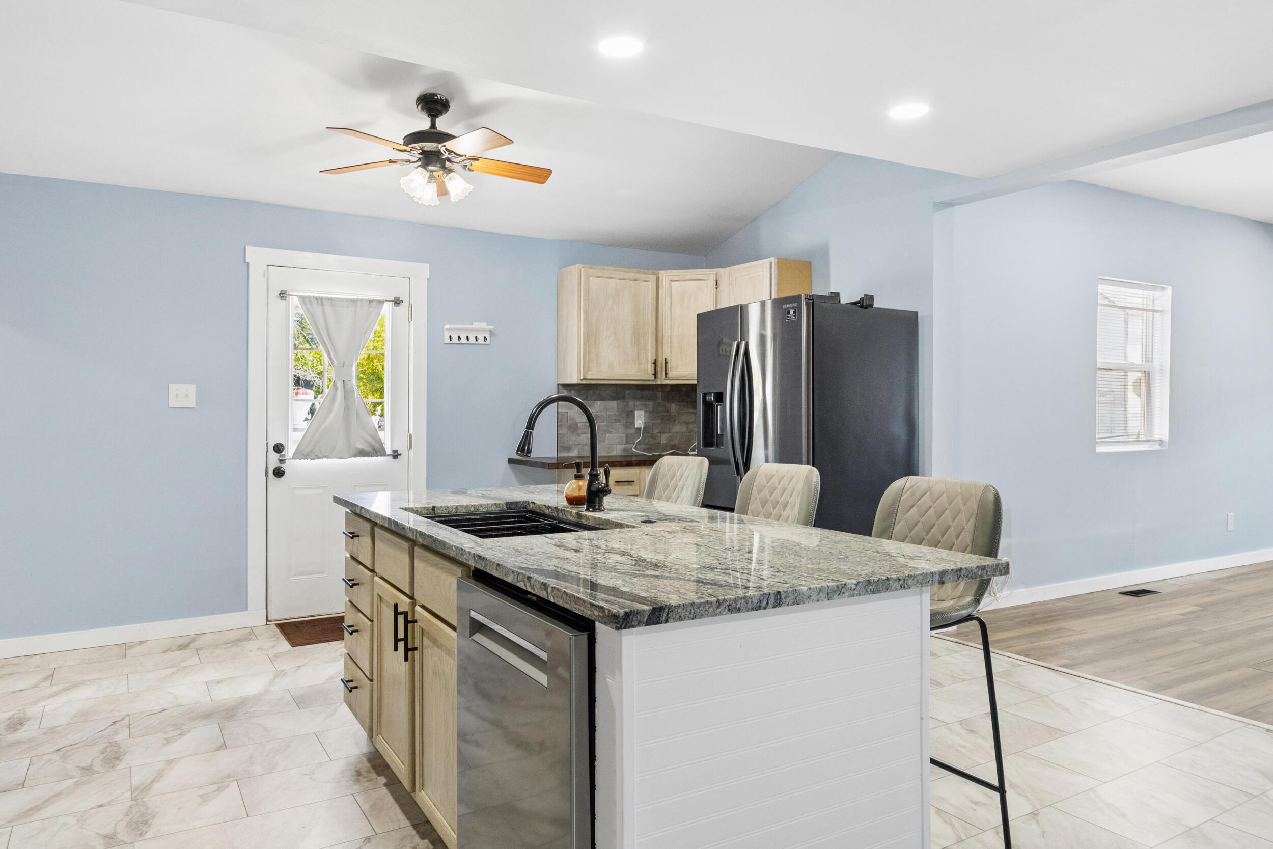 42 Jefferson Street Property Photo 15