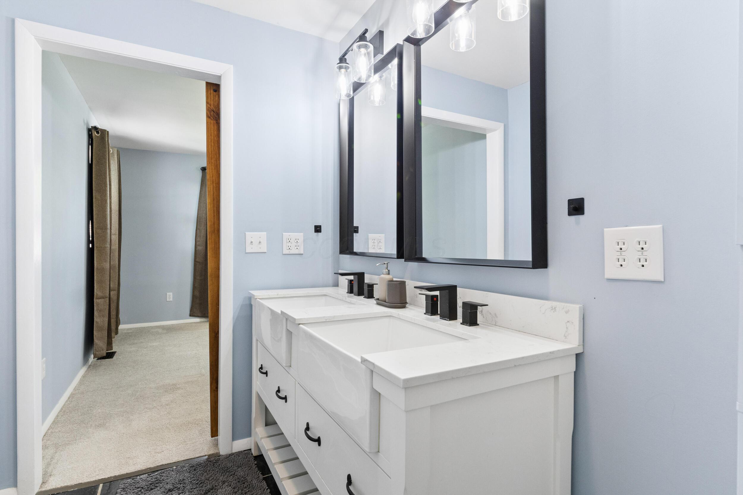 42 Jefferson Street Property Photo 35