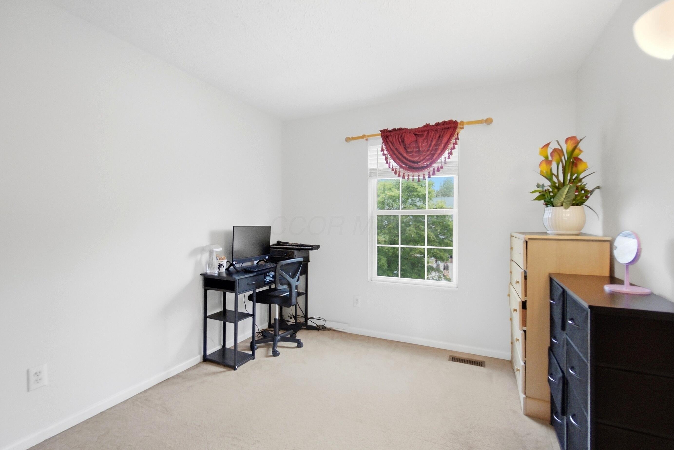 533 River Pebble Drive Property Photo 20