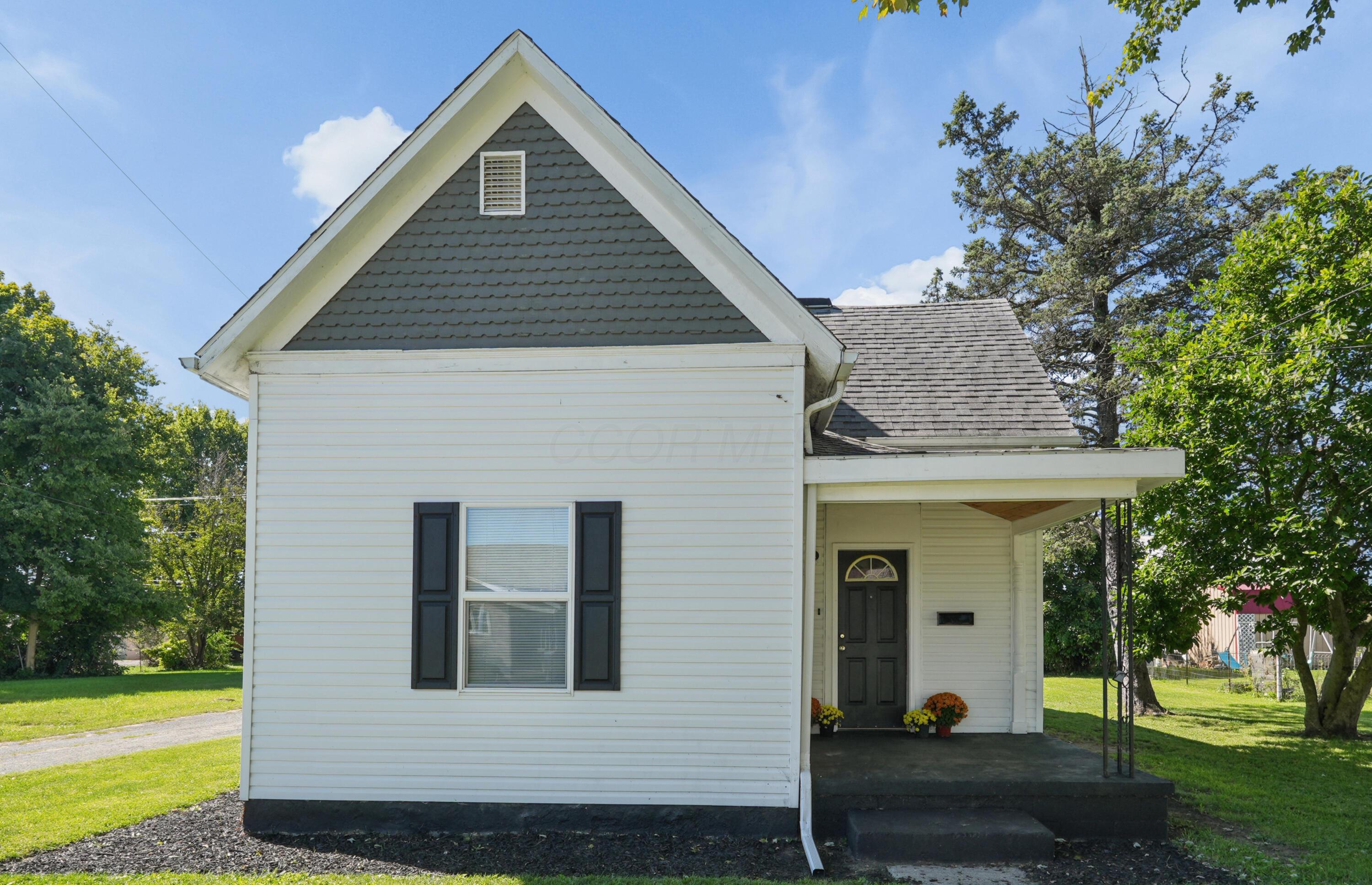 13 Maple Street Property Photo 1