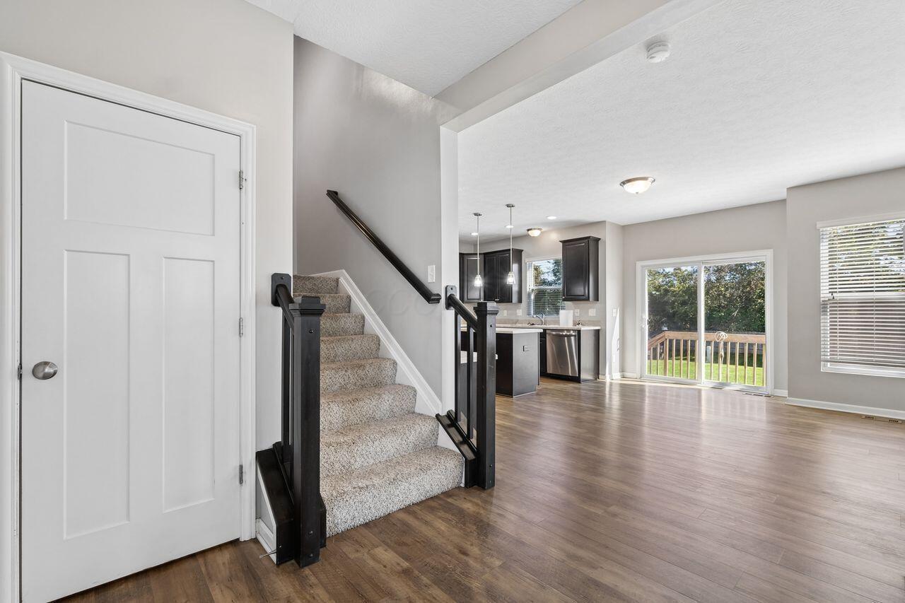 594 Eisen Drive Property Photo 10