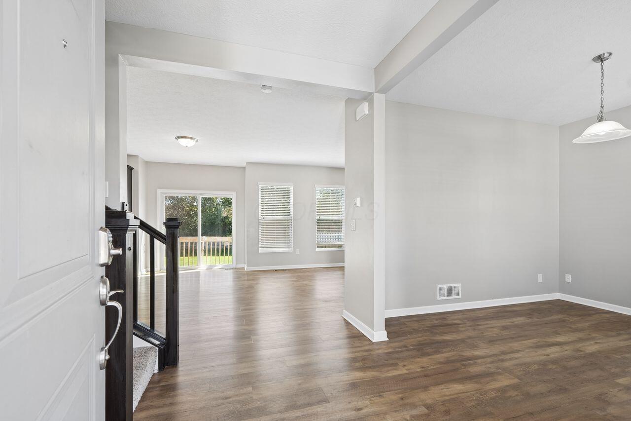 594 Eisen Drive Property Photo 12