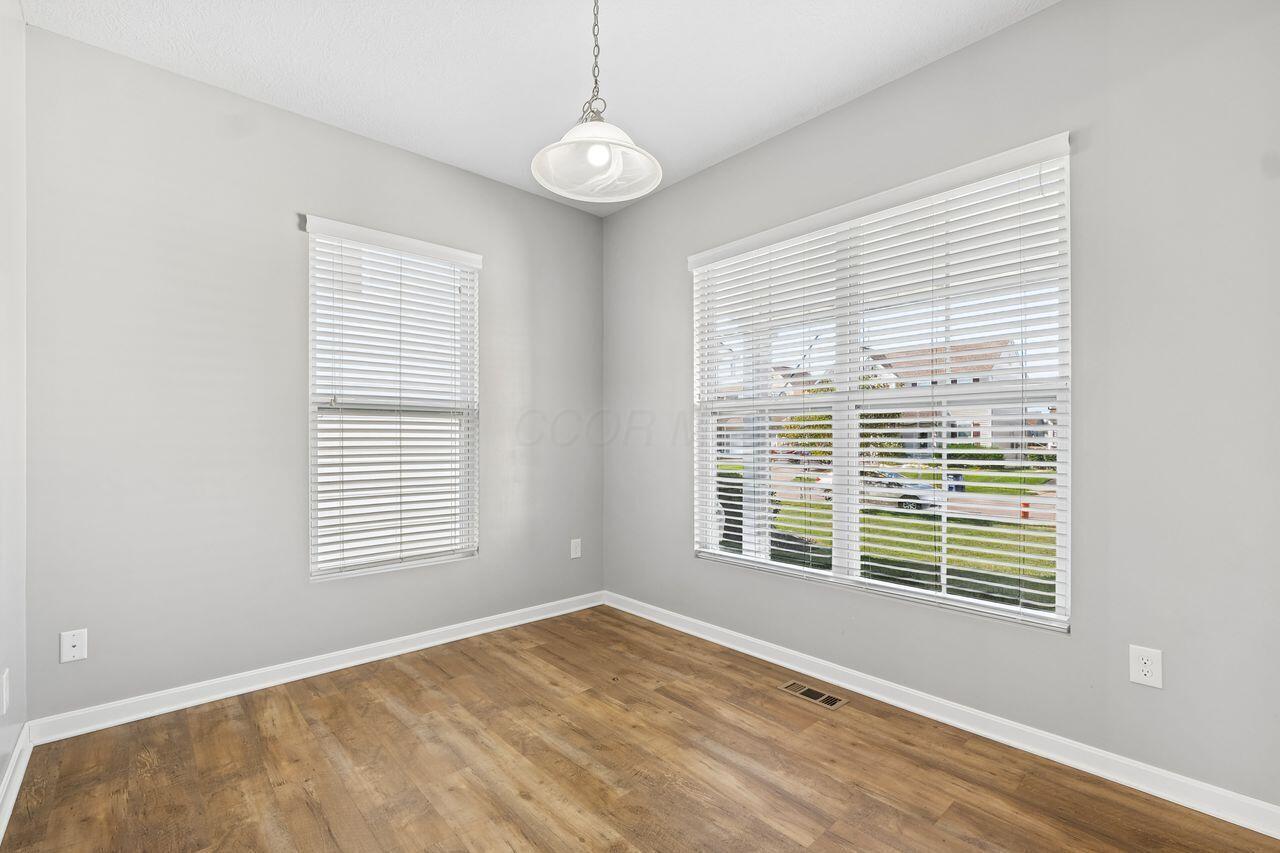 594 Eisen Drive Property Photo 14