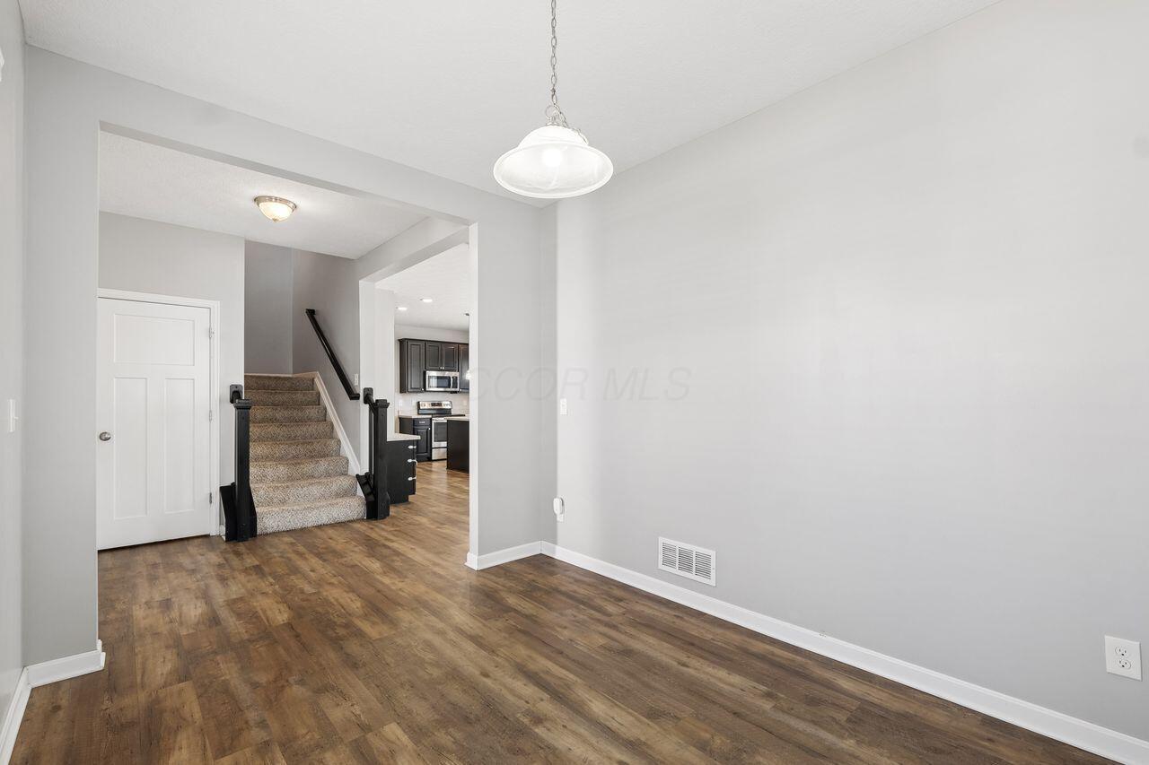 594 Eisen Drive Property Photo 15