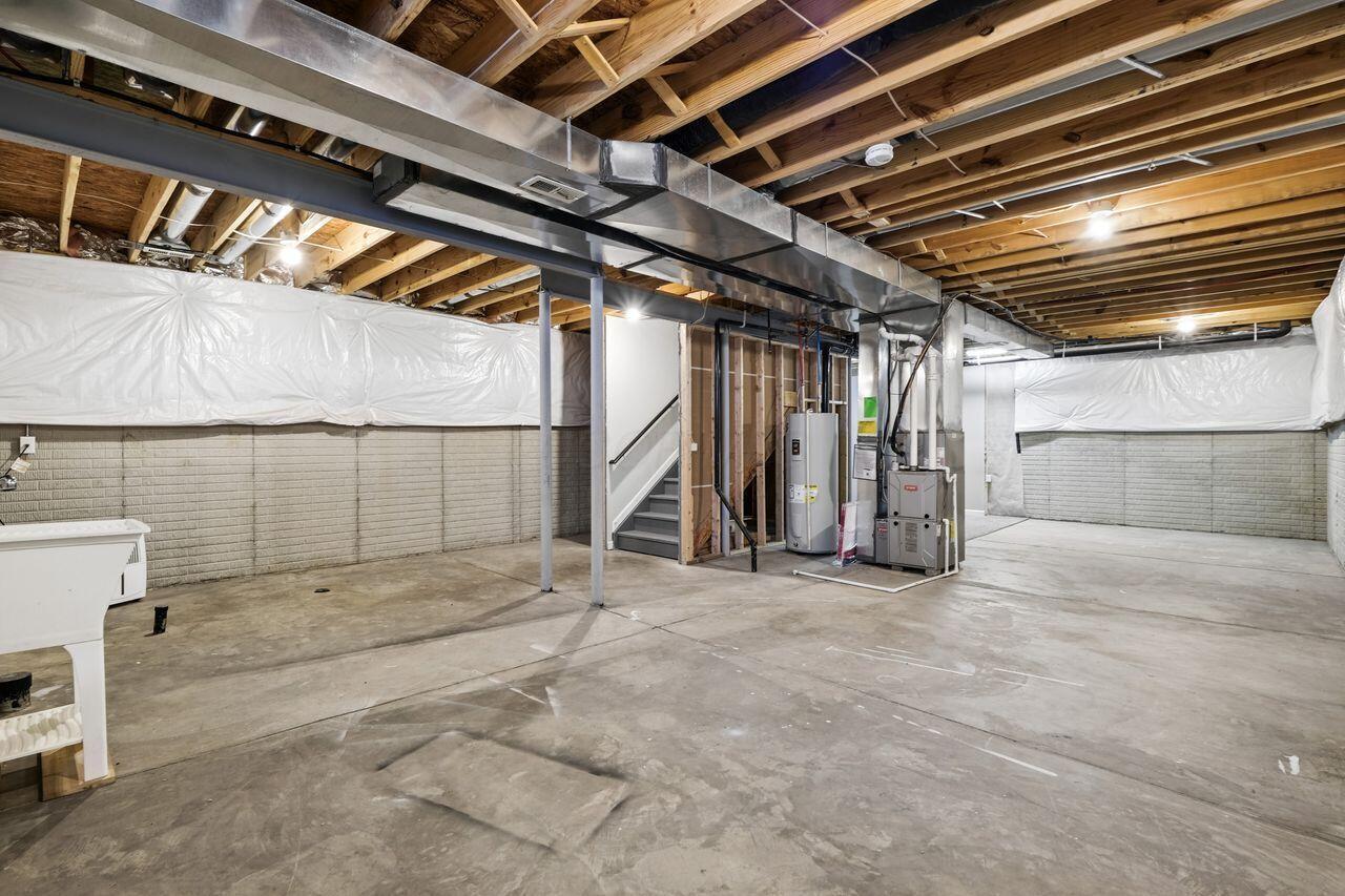594 Eisen Drive Property Photo 49
