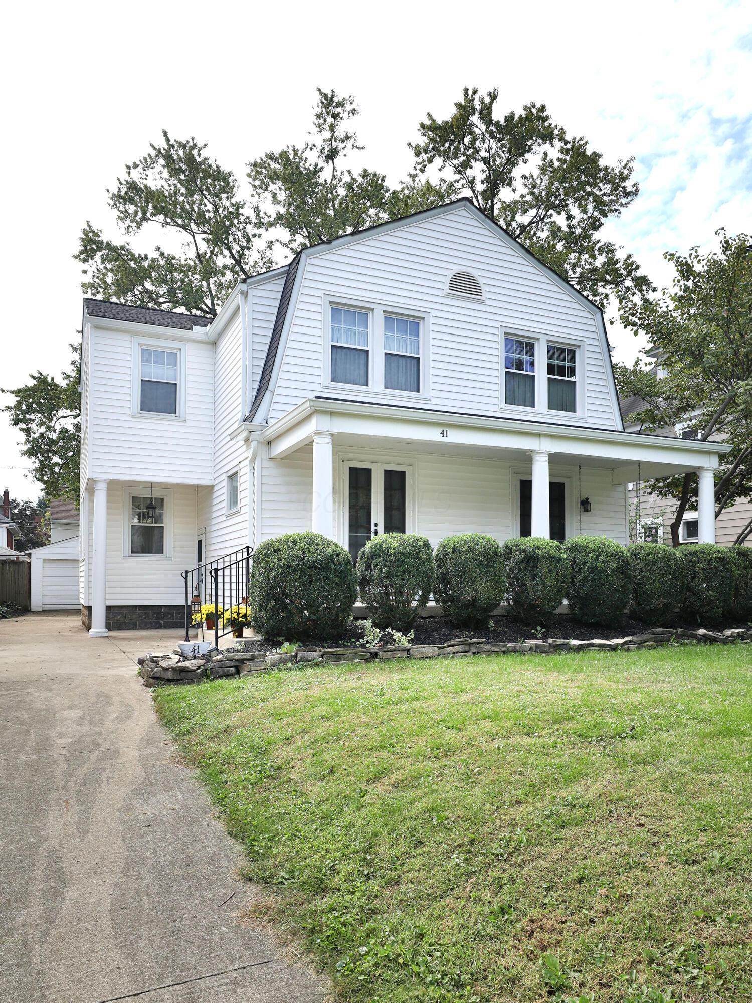 41 E Dunedin Road Property Photo 2