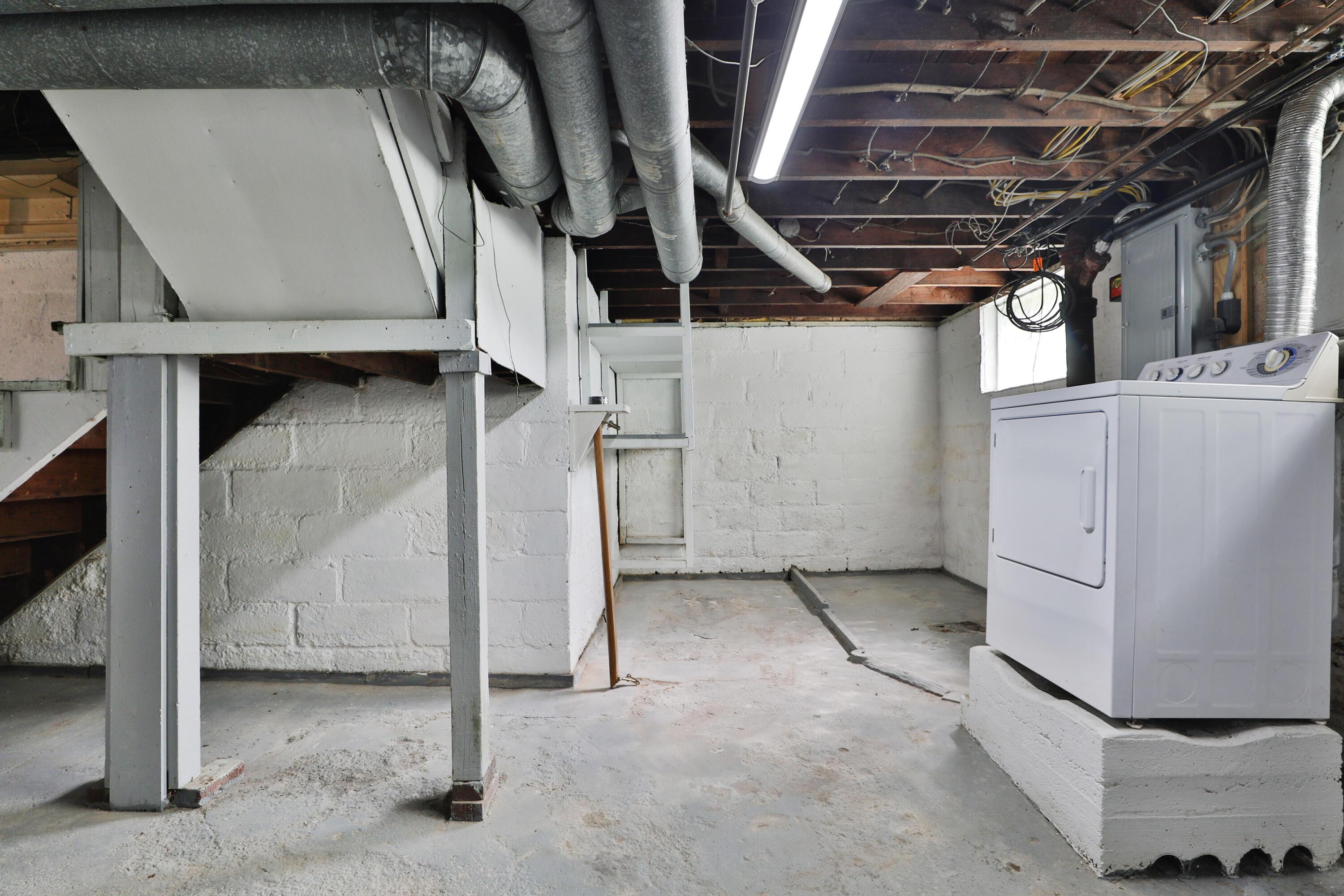 41 E Dunedin Road Property Photo 46
