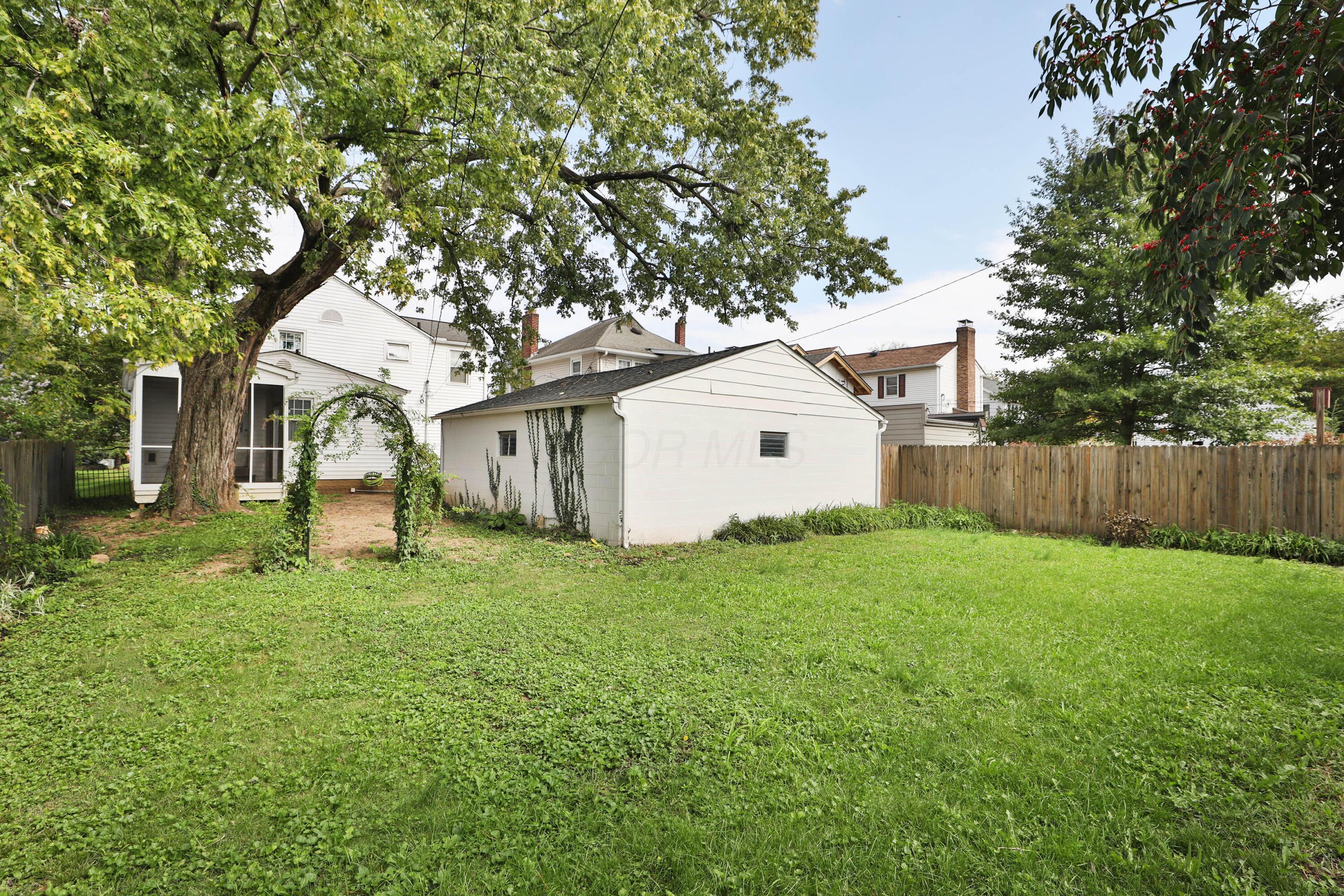 41 E Dunedin Road Property Photo 53