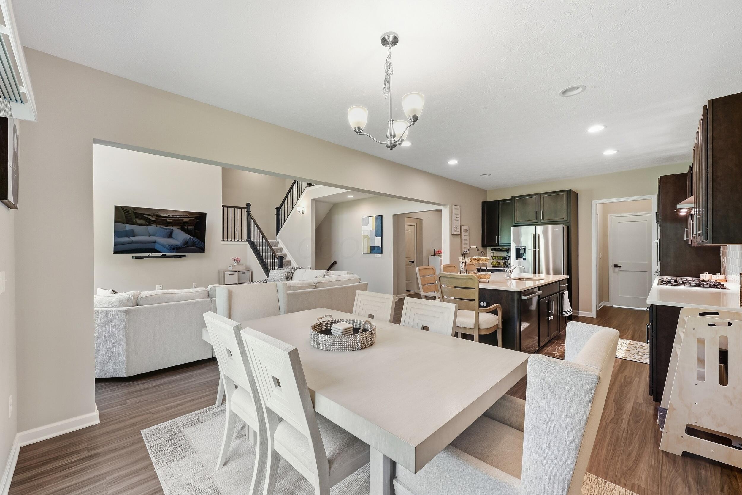10228 Durham Court Property Photo 13