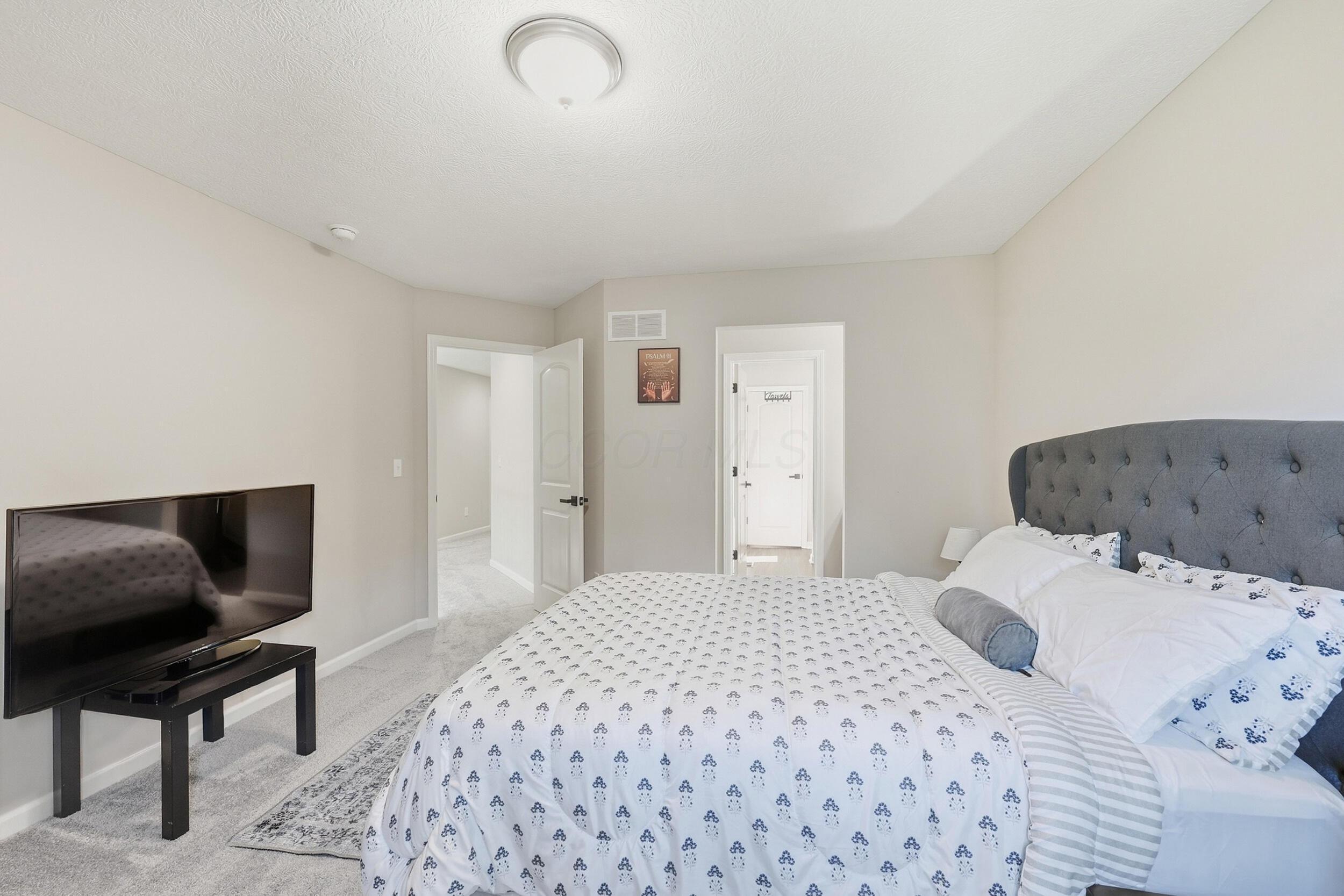 10228 Durham Court Property Photo 15
