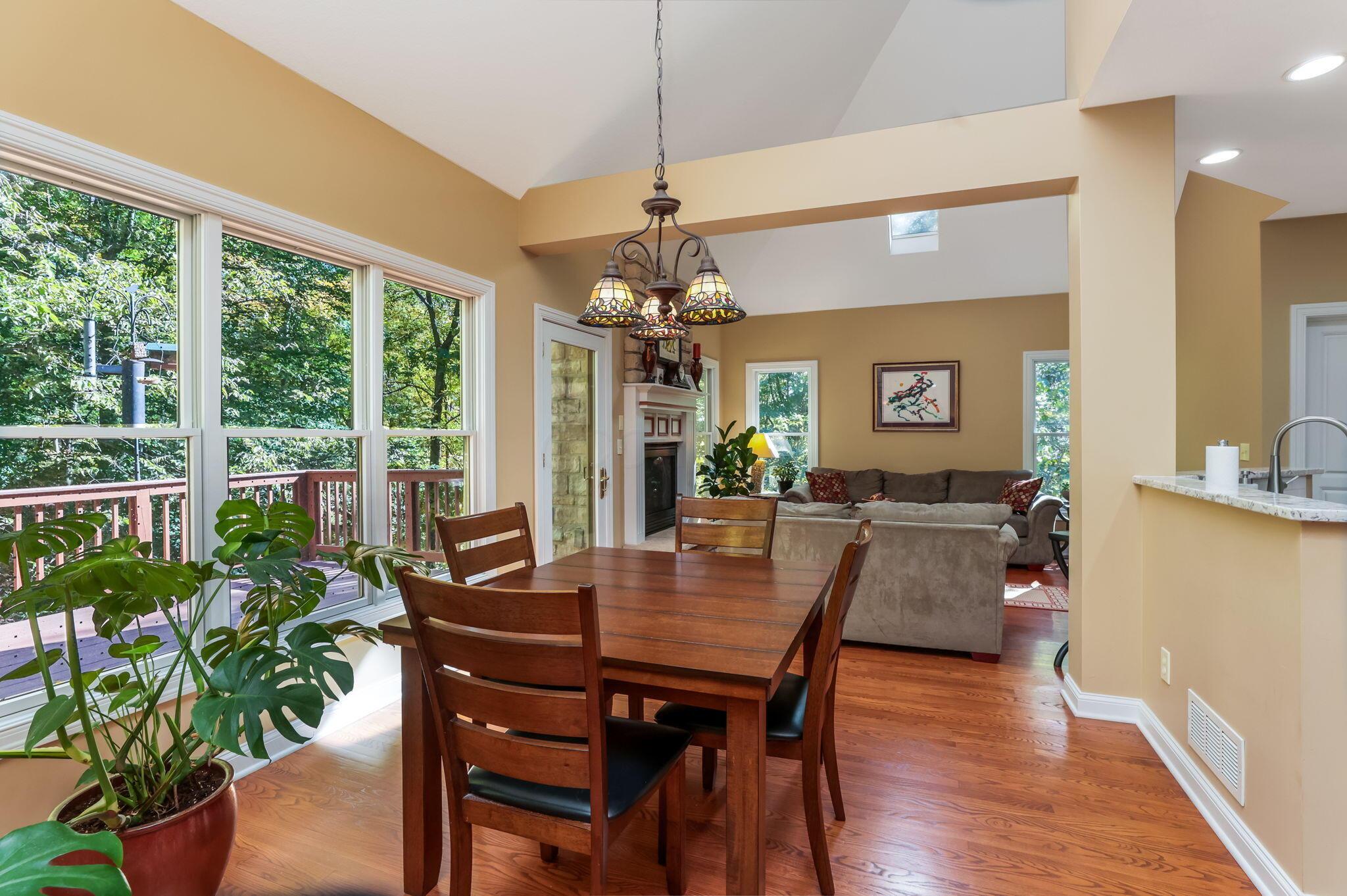 256 Pinehurst Drive Property Photo 11