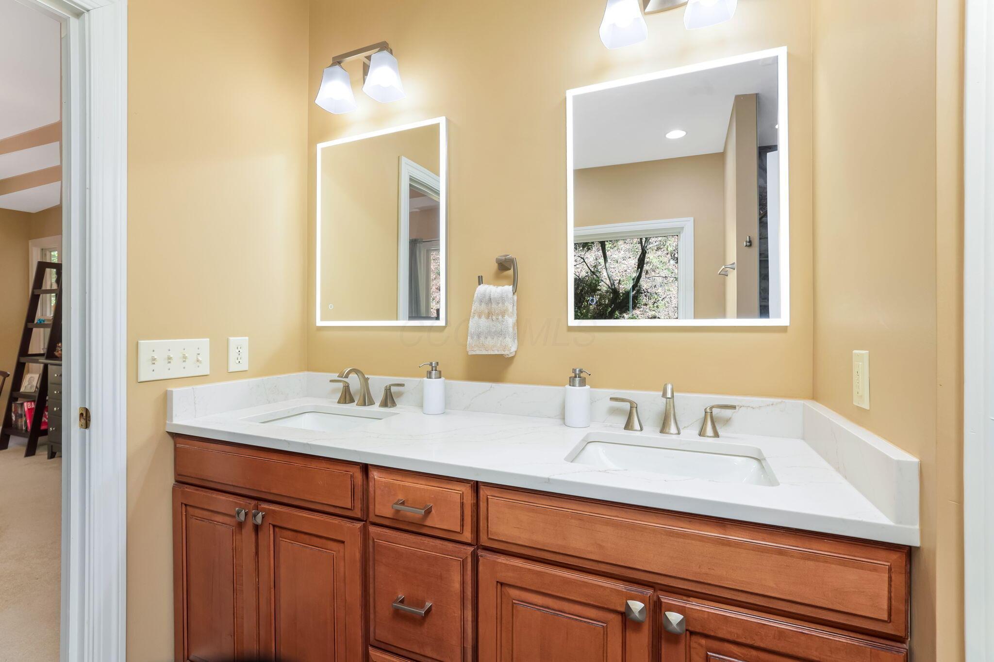 256 Pinehurst Drive Property Photo 17