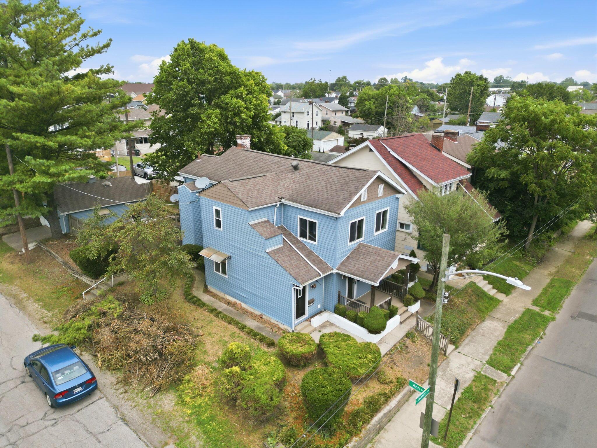 546 E Jenkins Avenue Property Photo 1