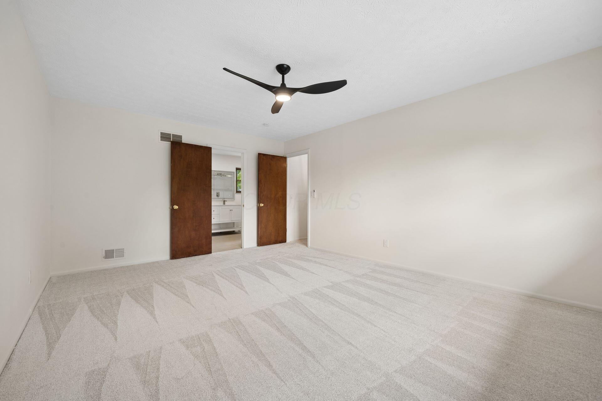 2900 Granada Hills Drive Property Photo 22