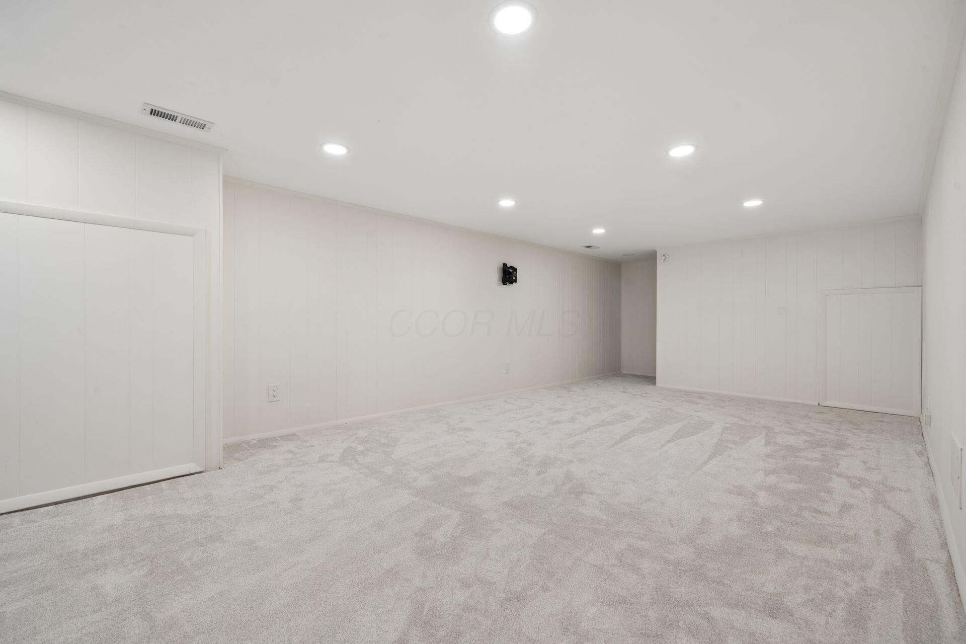 2900 Granada Hills Drive Property Photo 39