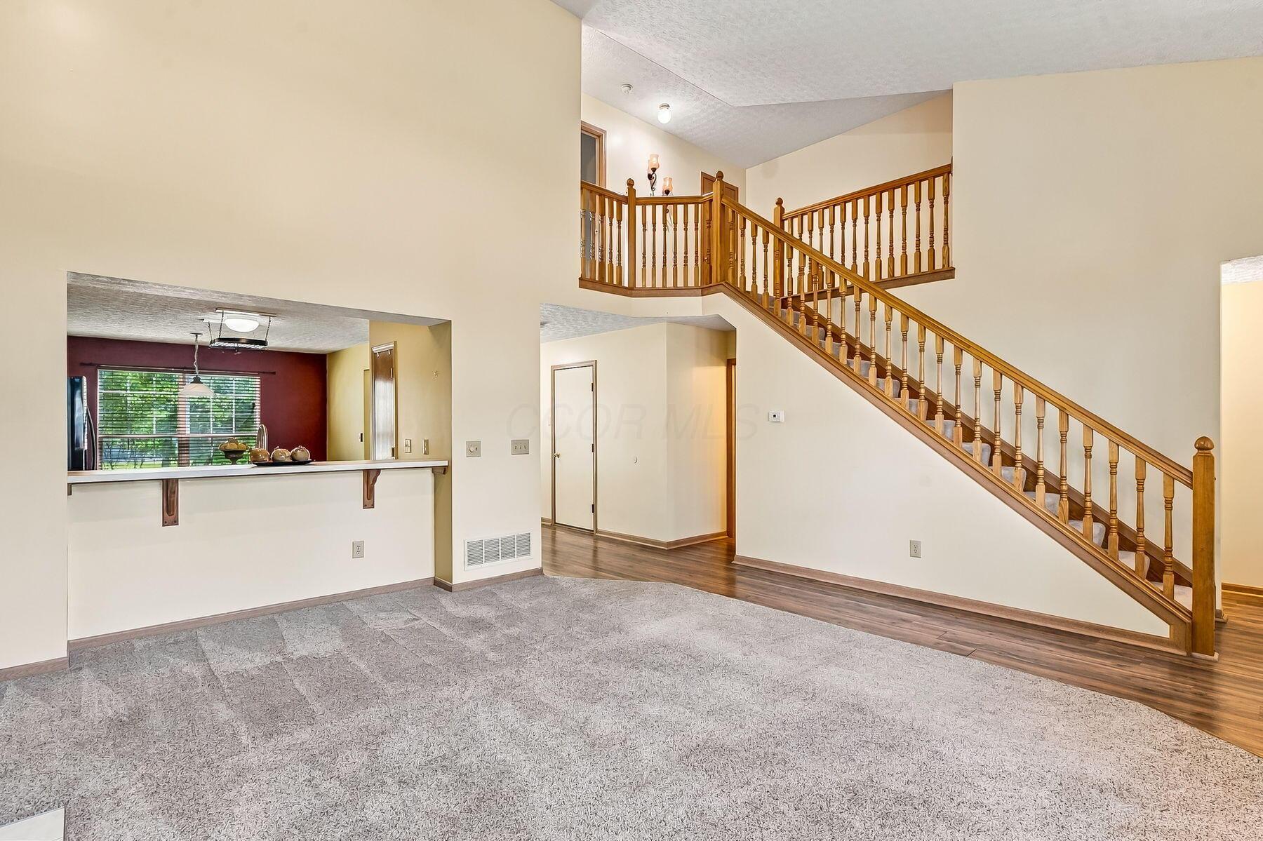 1143 Insco Loop Property Photo 12
