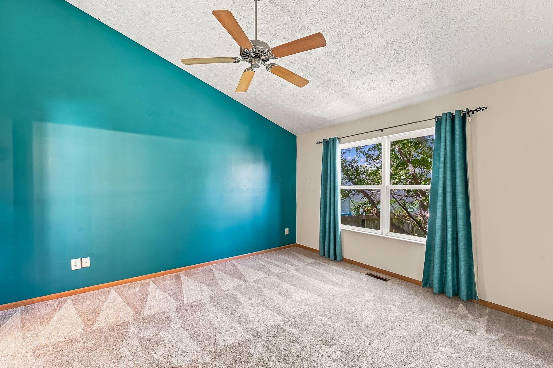 1143 Insco Loop Property Photo 16
