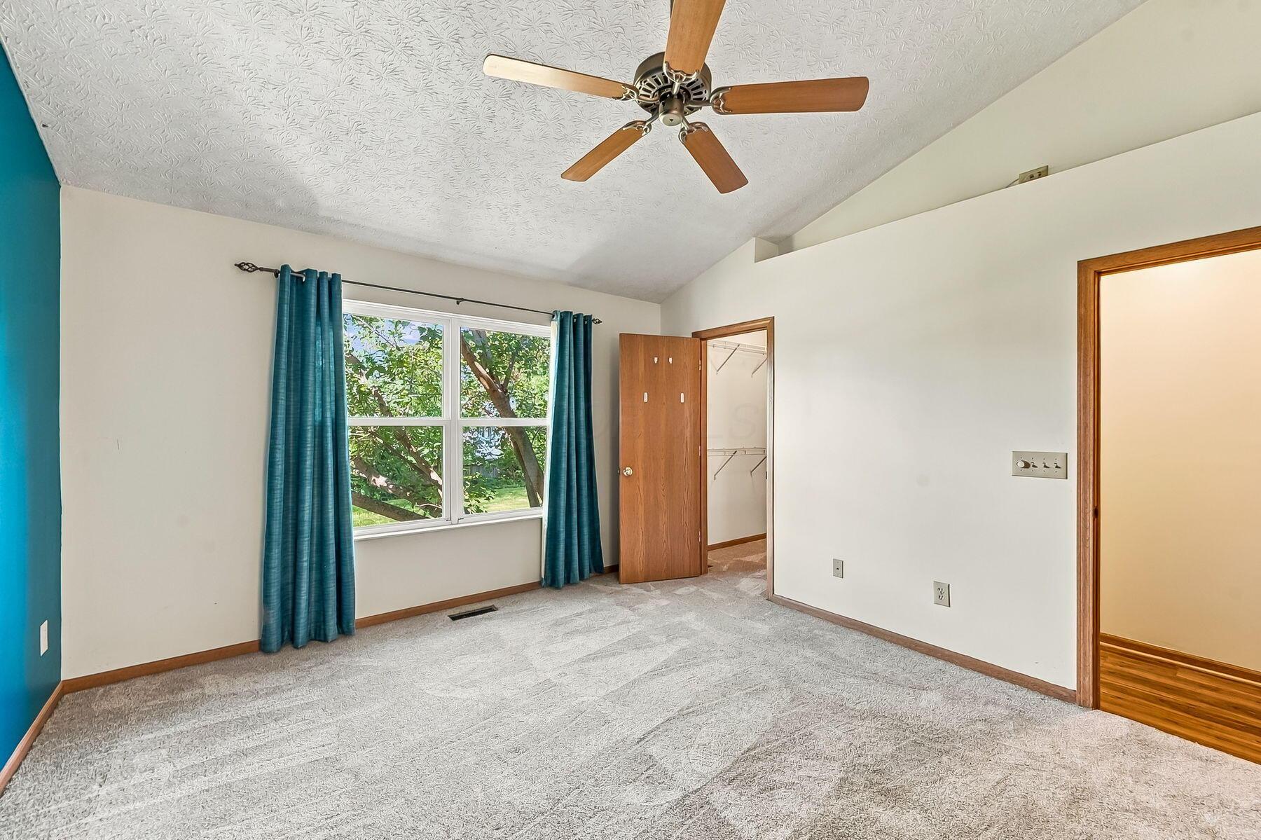 1143 Insco Loop Property Photo 17