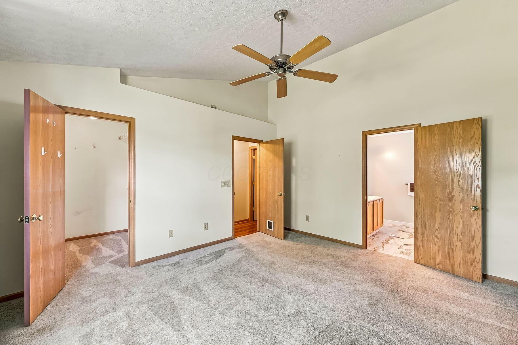1143 Insco Loop Property Photo 18