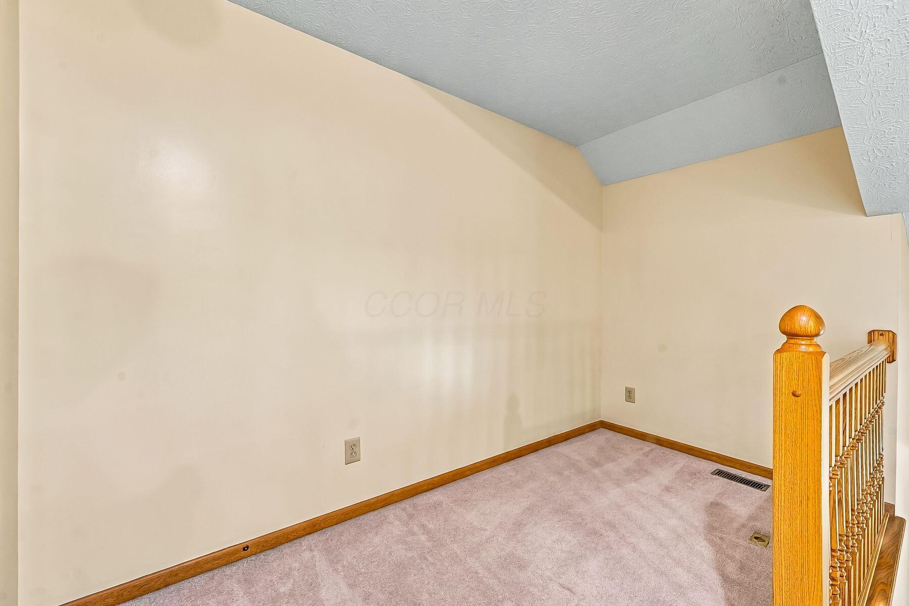1143 Insco Loop Property Photo 26