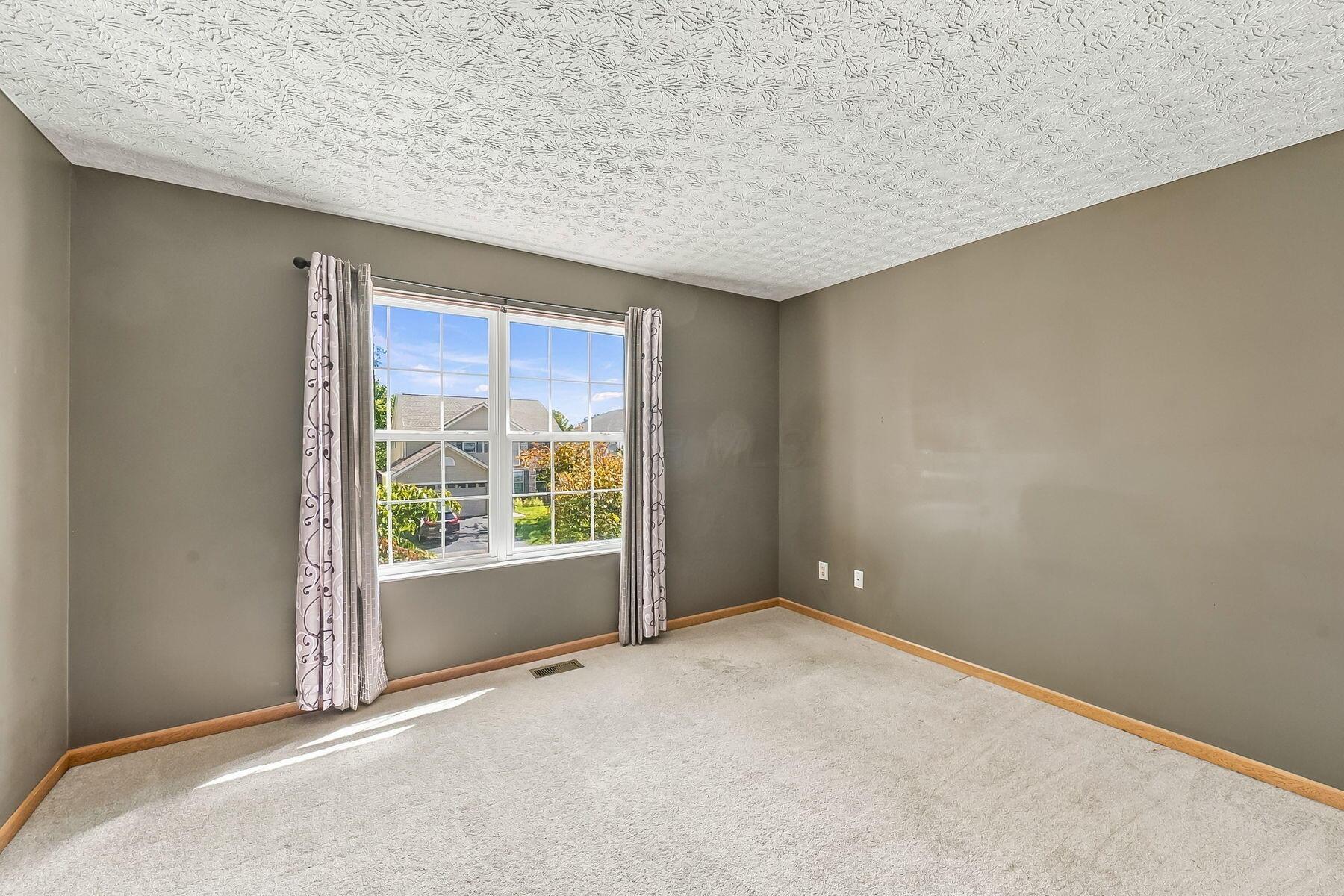 1143 Insco Loop Property Photo 27