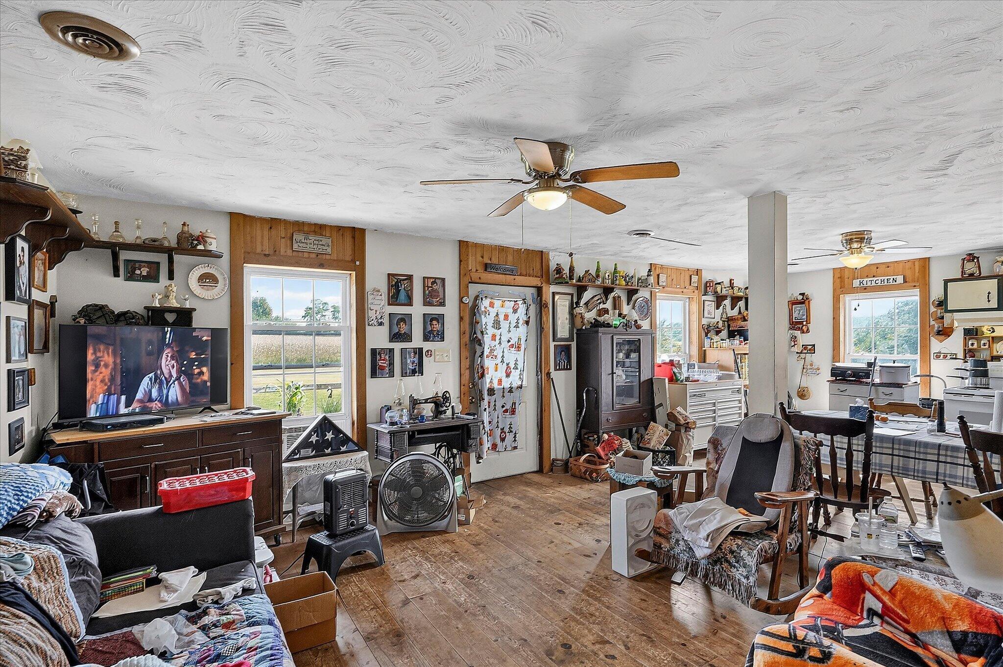 14540 Brier Road Property Photo 16