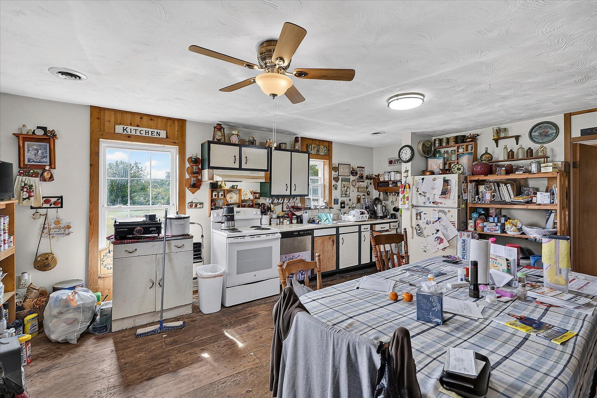 14540 Brier Road Property Photo 17
