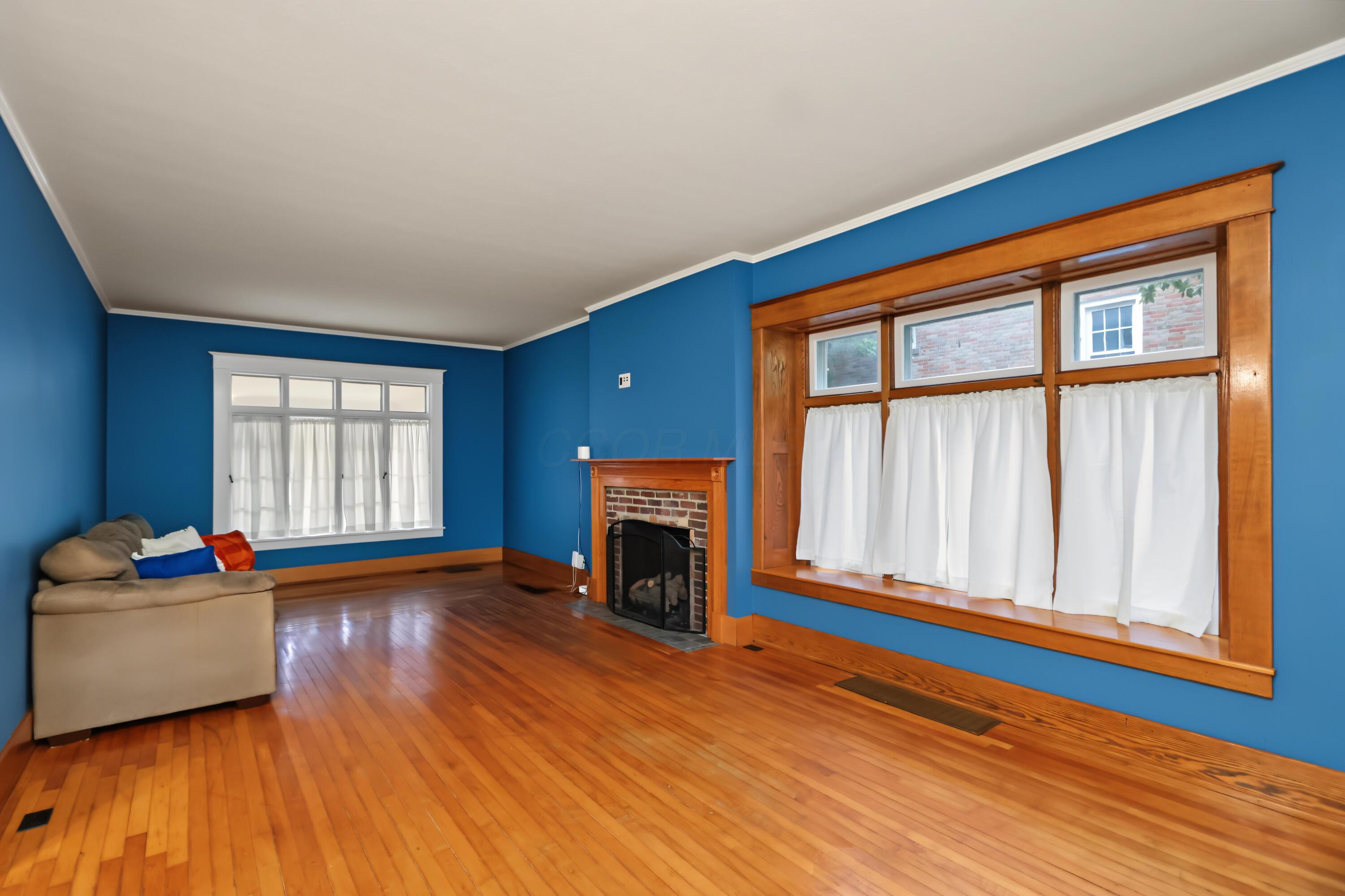 20 Grand Boulevard Property Photo 3