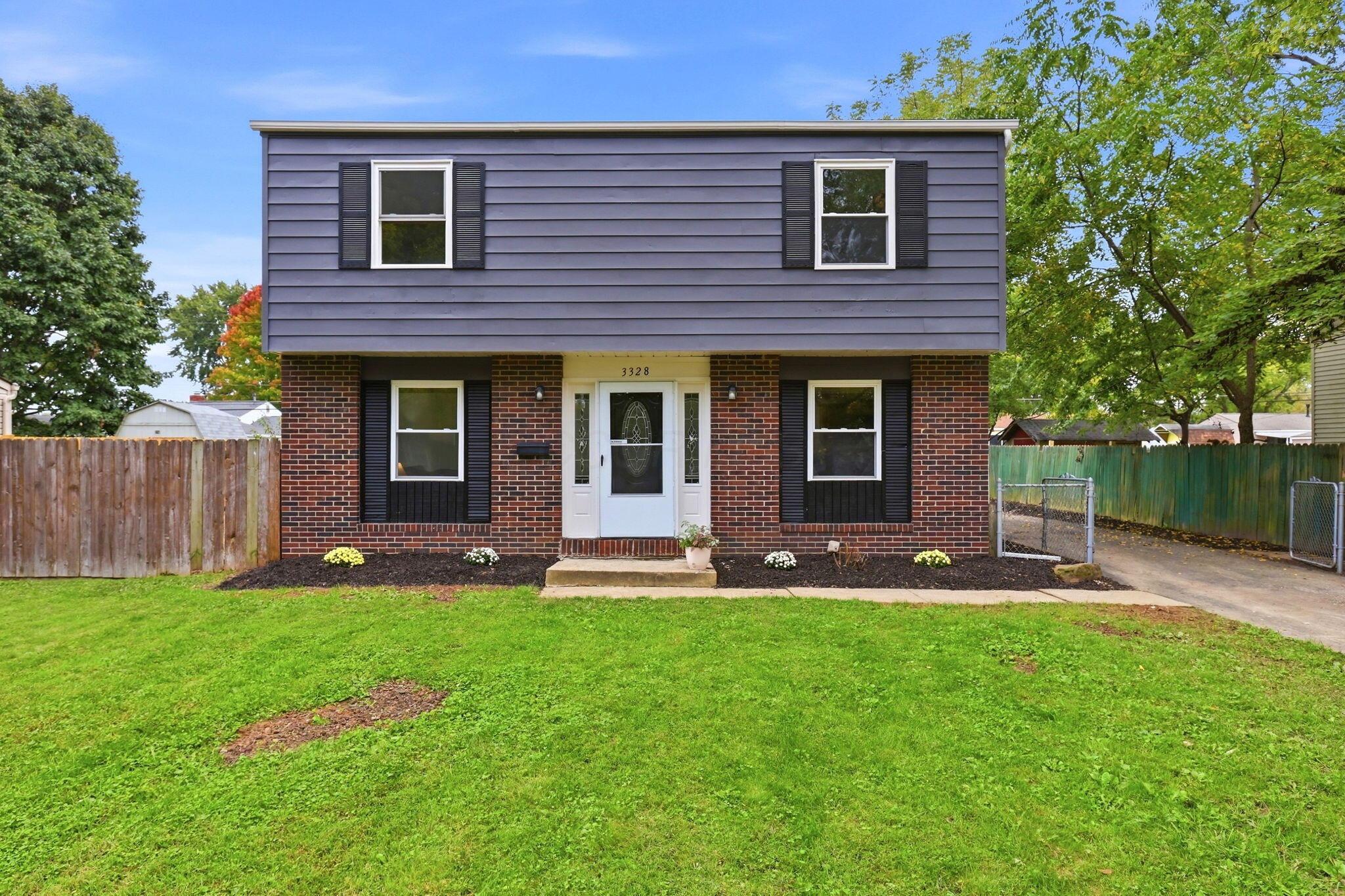 3328 Everson Road E Property Photo 1