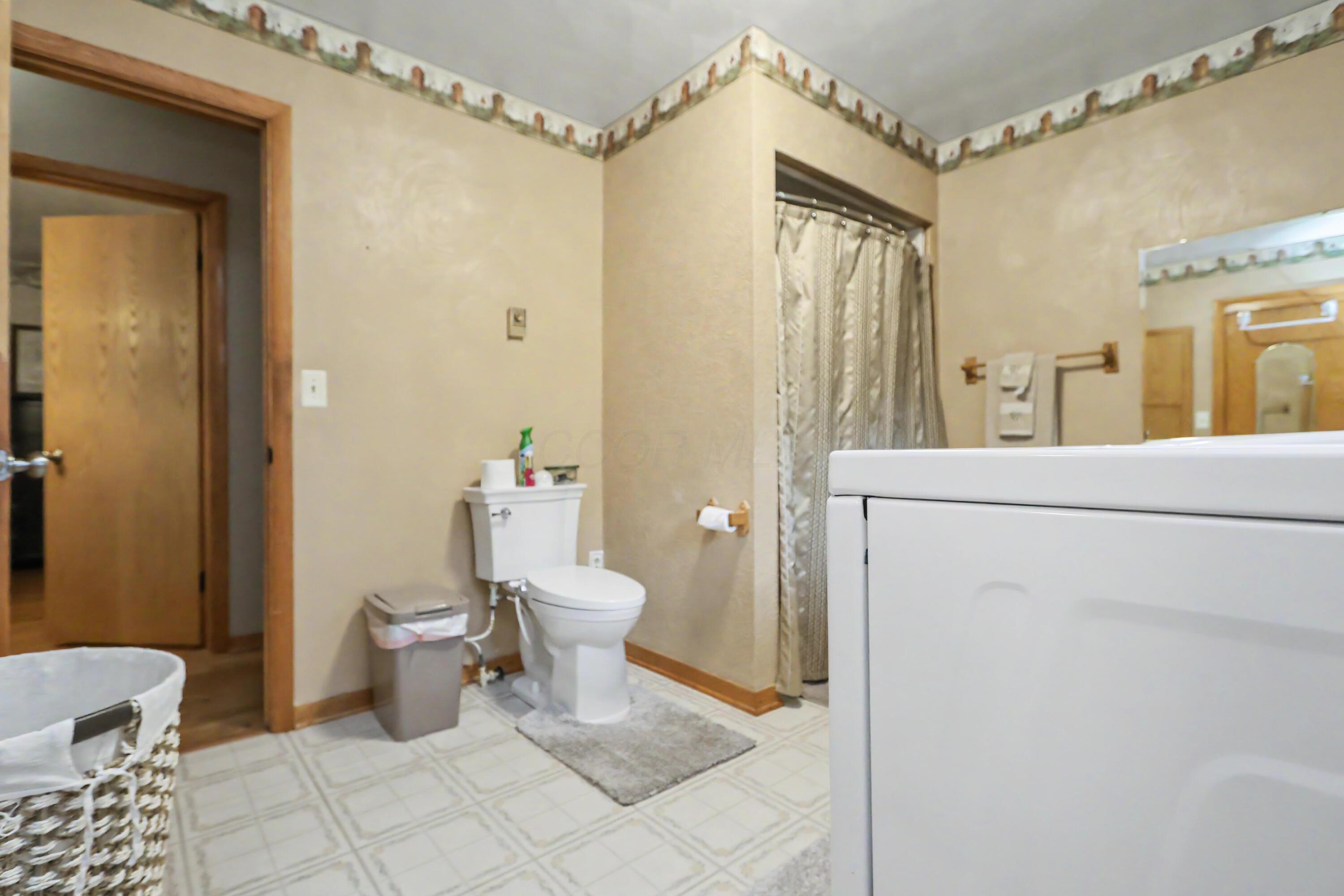 1812 Base Line Road W Property Photo 16