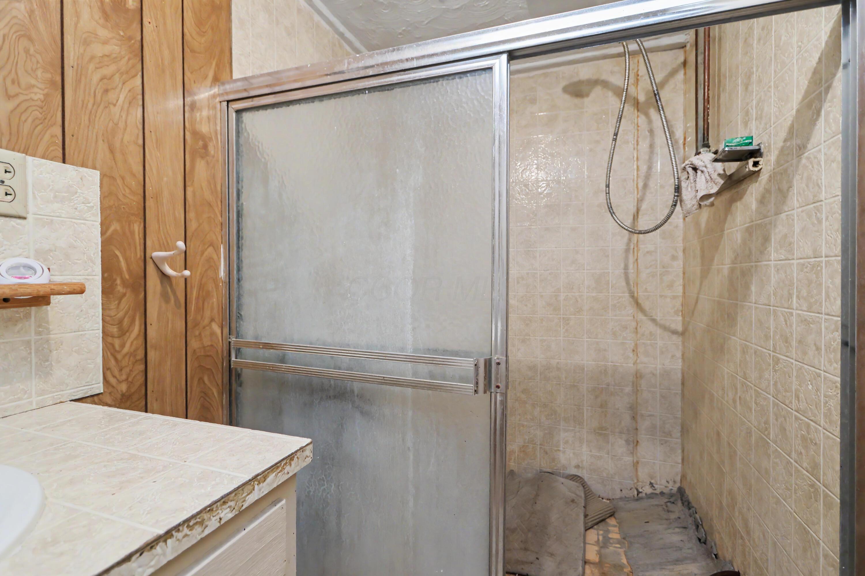 1812 Base Line Road W Property Photo 31