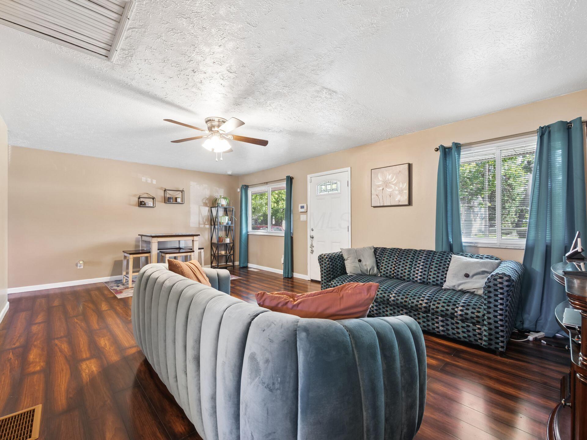 5142 Rutledge Drive S Property Photo 6