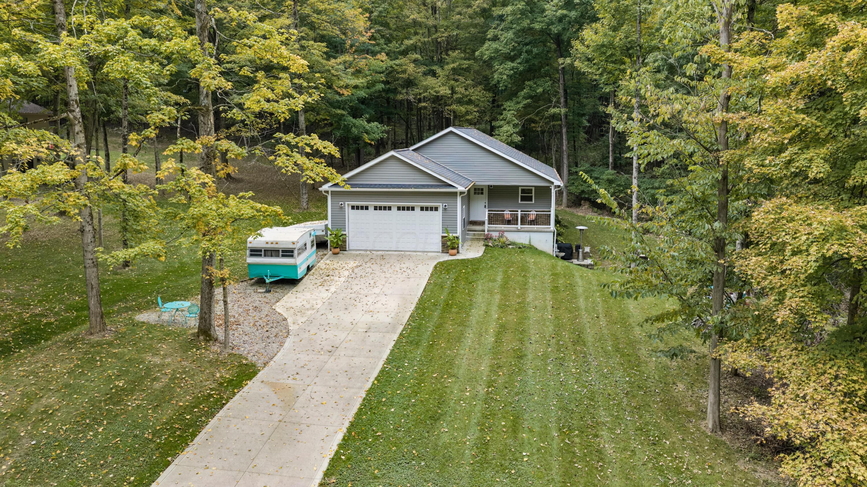 714 Crestrose Drive Property Photo 1