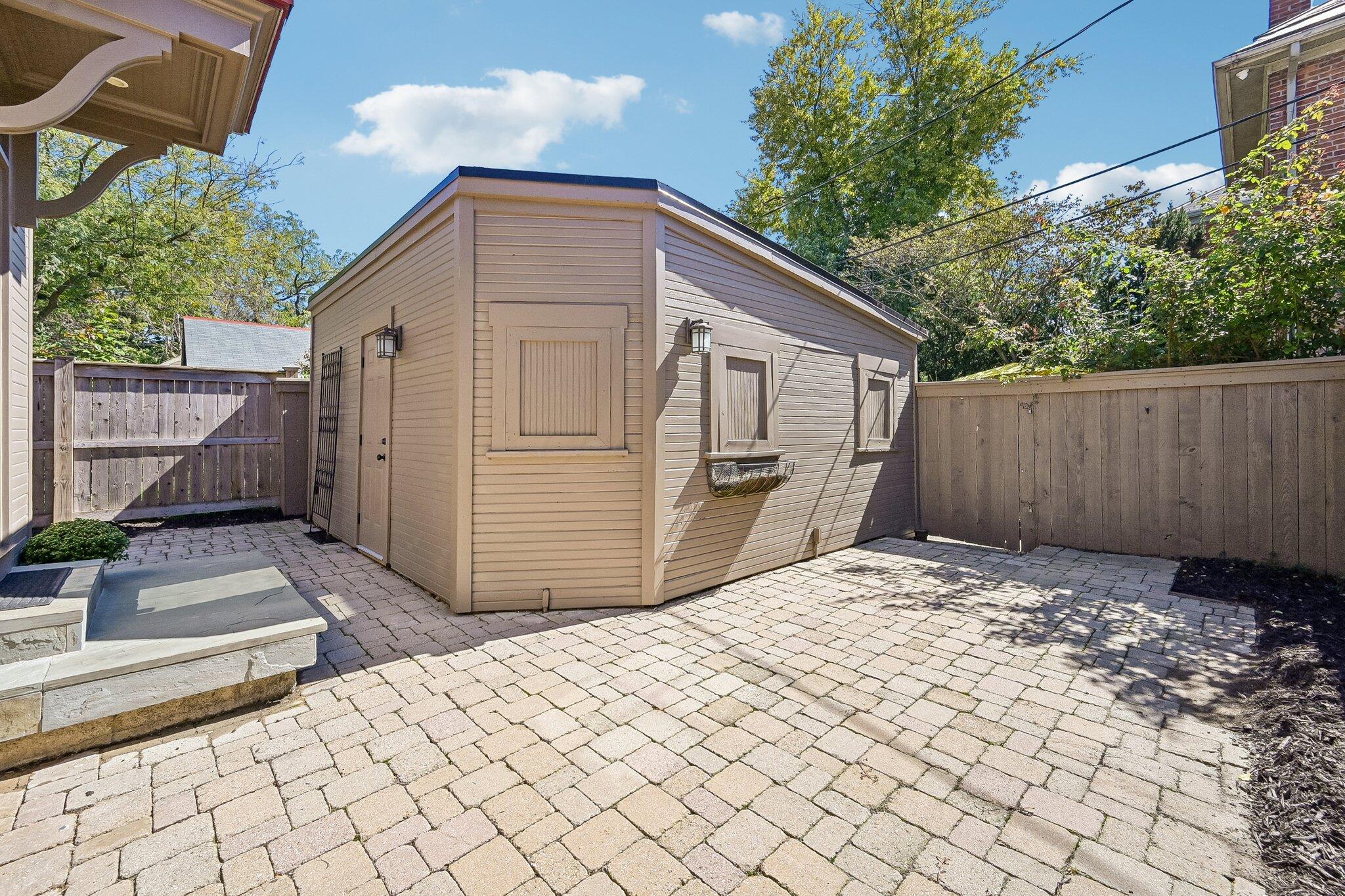 37 Stewart Avenue Property Photo 41