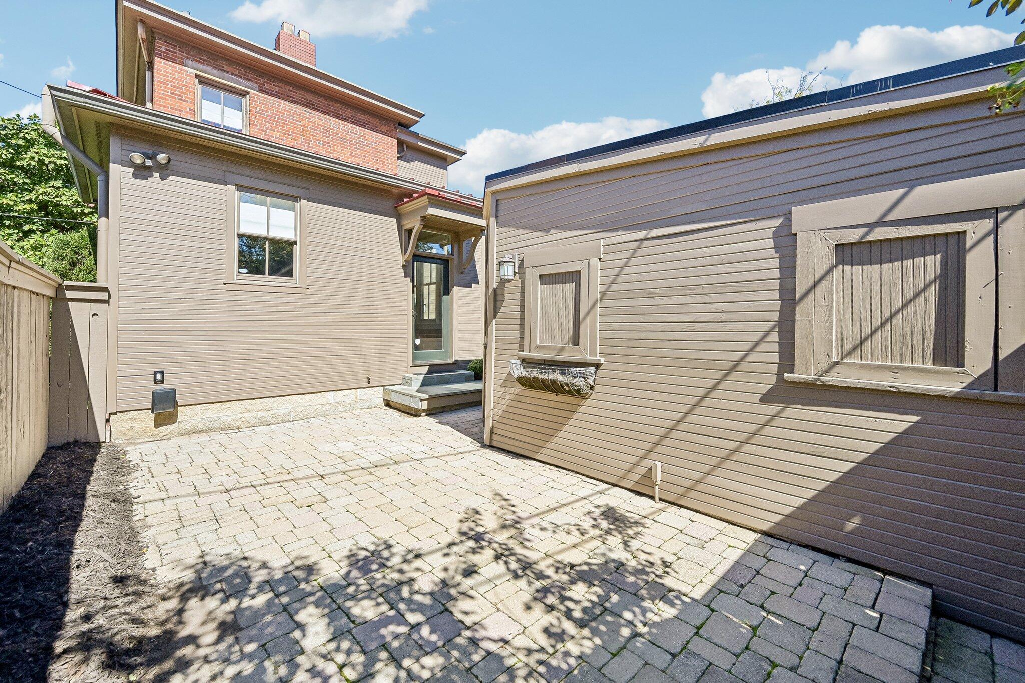 37 Stewart Avenue Property Photo 43