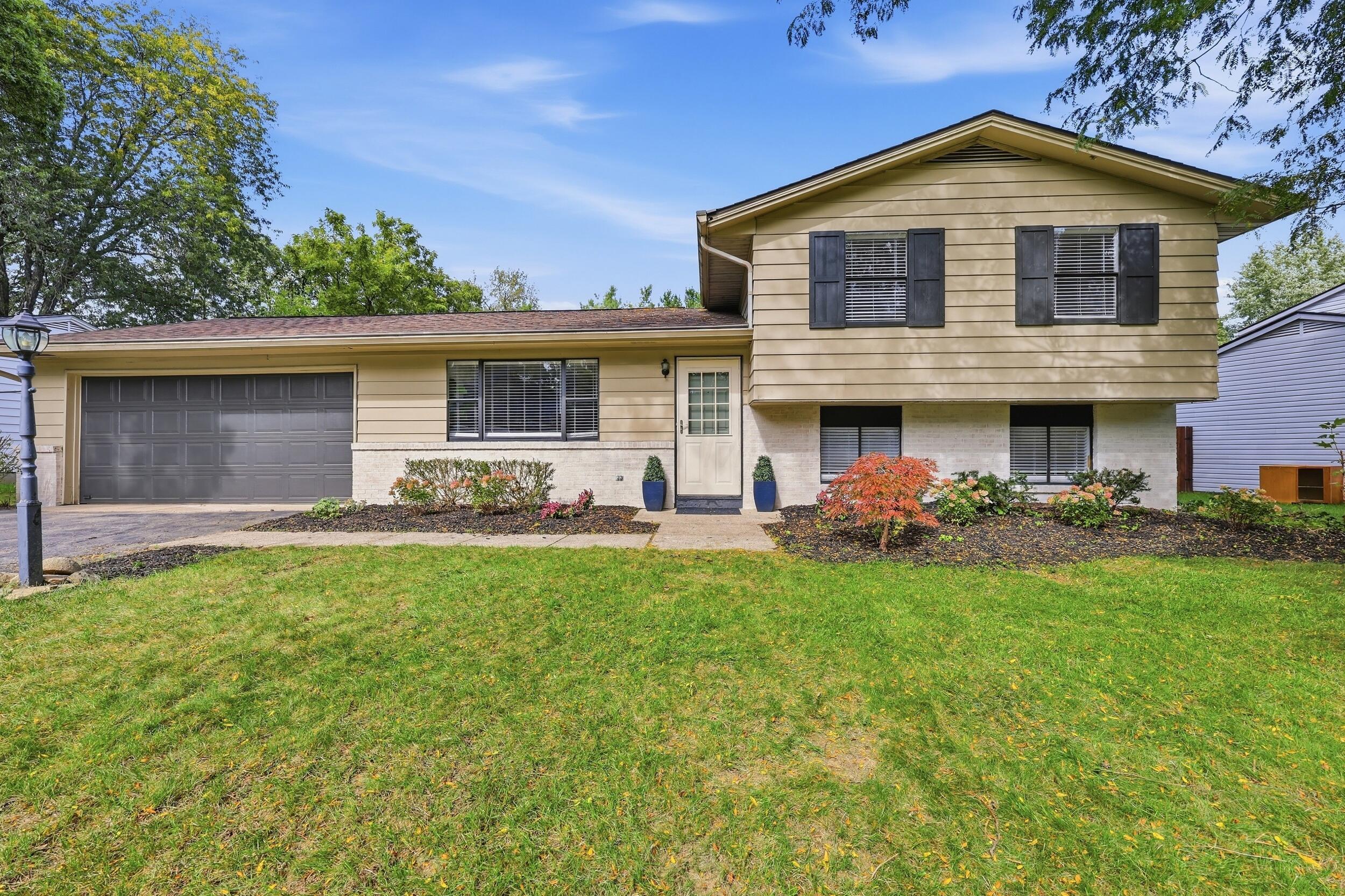 6747 Merwin Road E Property Photo 5