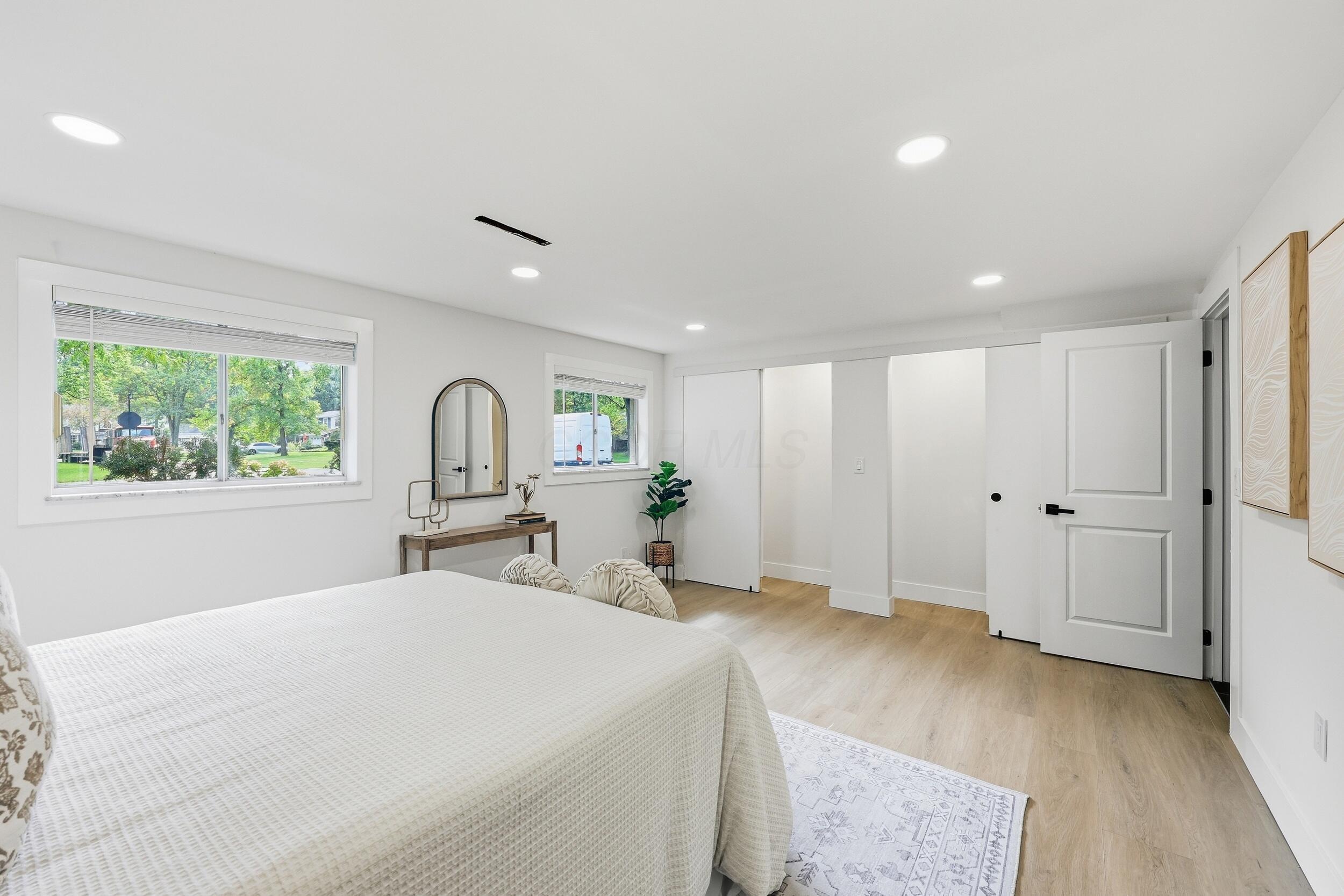 6747 Merwin Road E Property Photo 24
