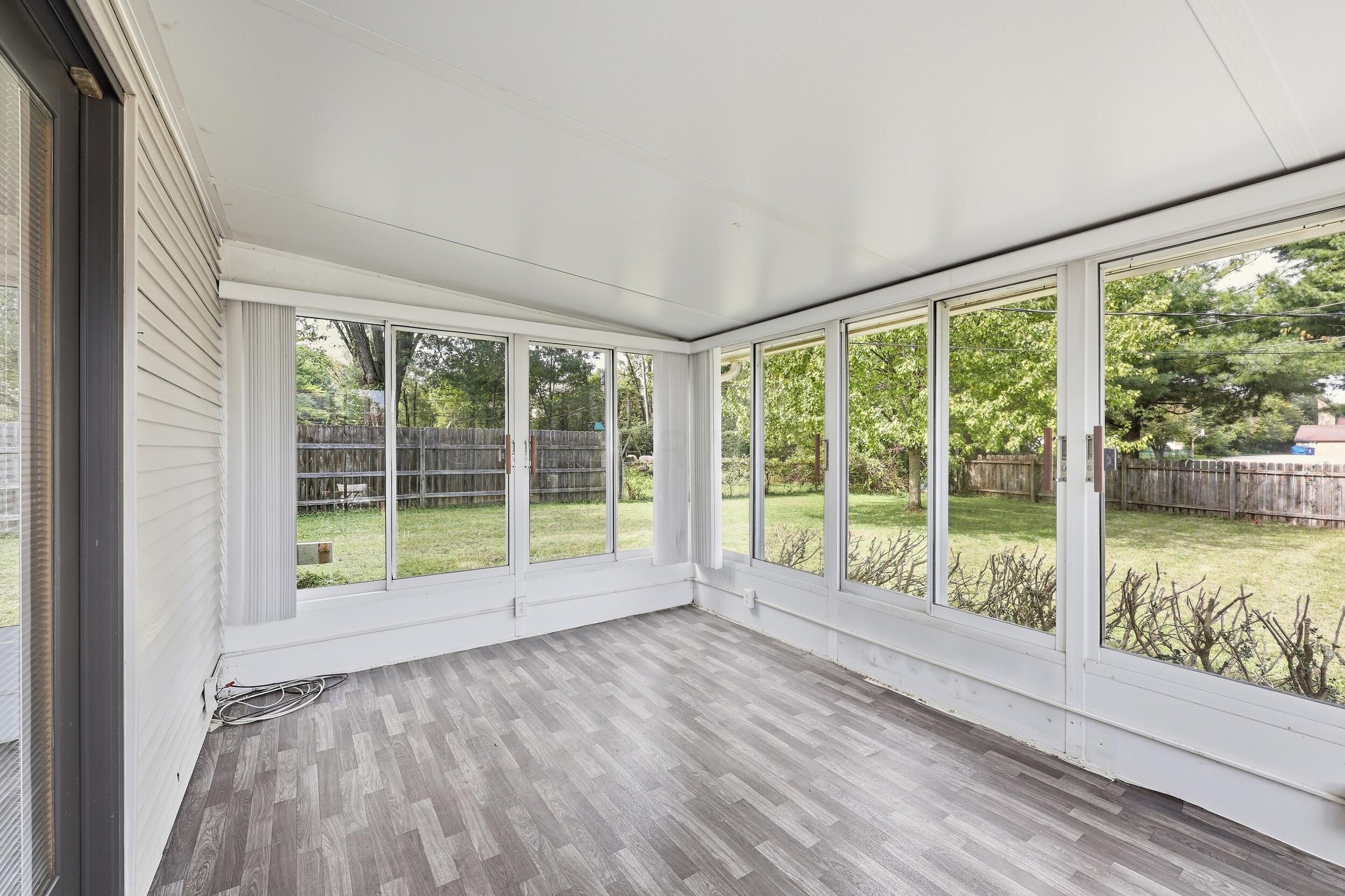 6747 Merwin Road E Property Photo 36