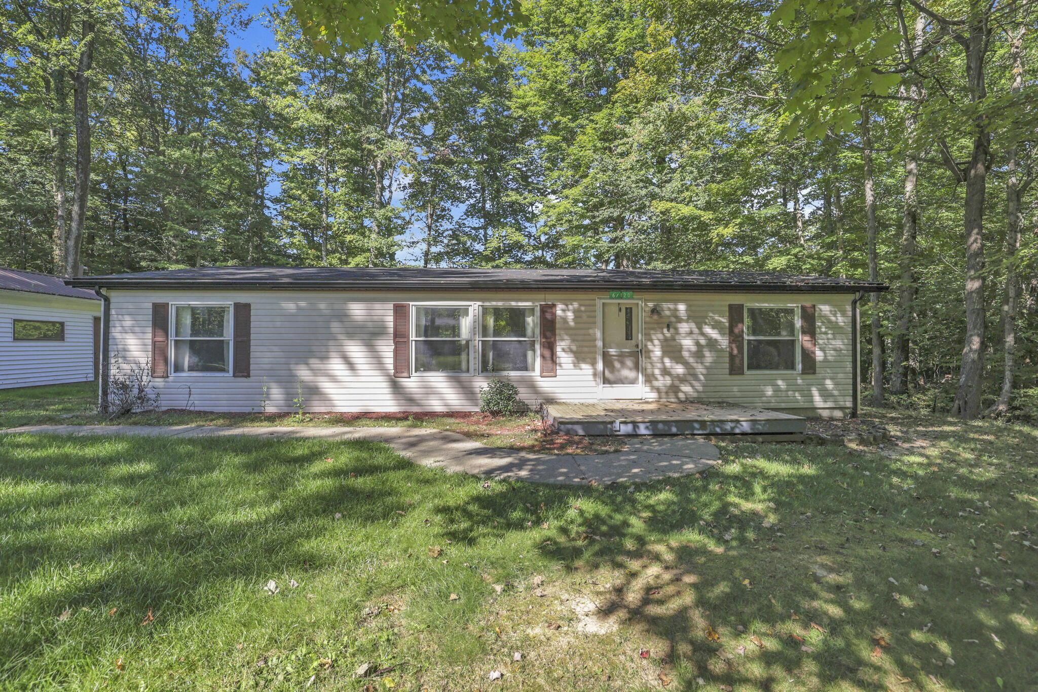 120 Atlantic Drive Property Photo 1