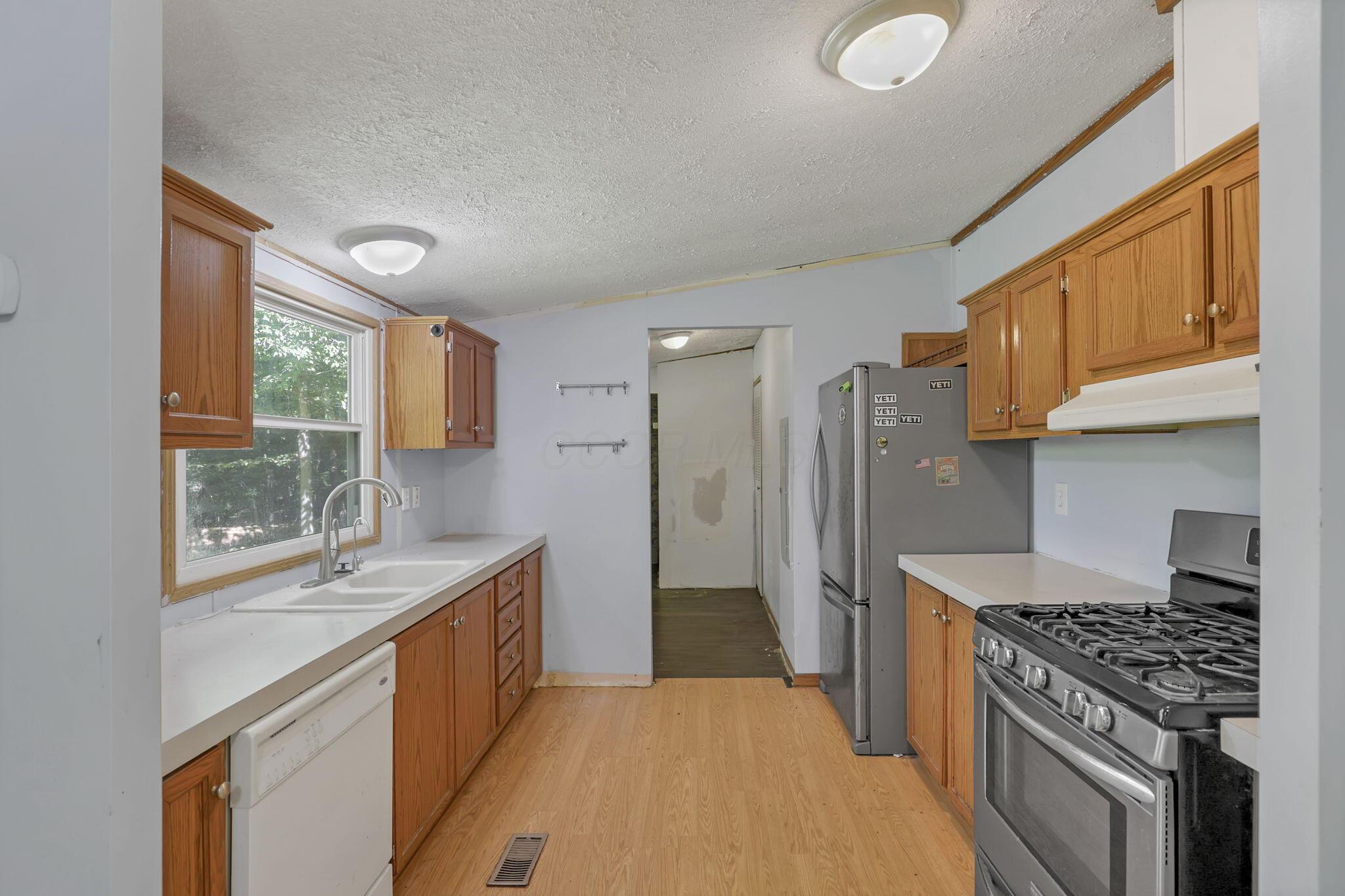 120 Atlantic Drive Property Photo 22