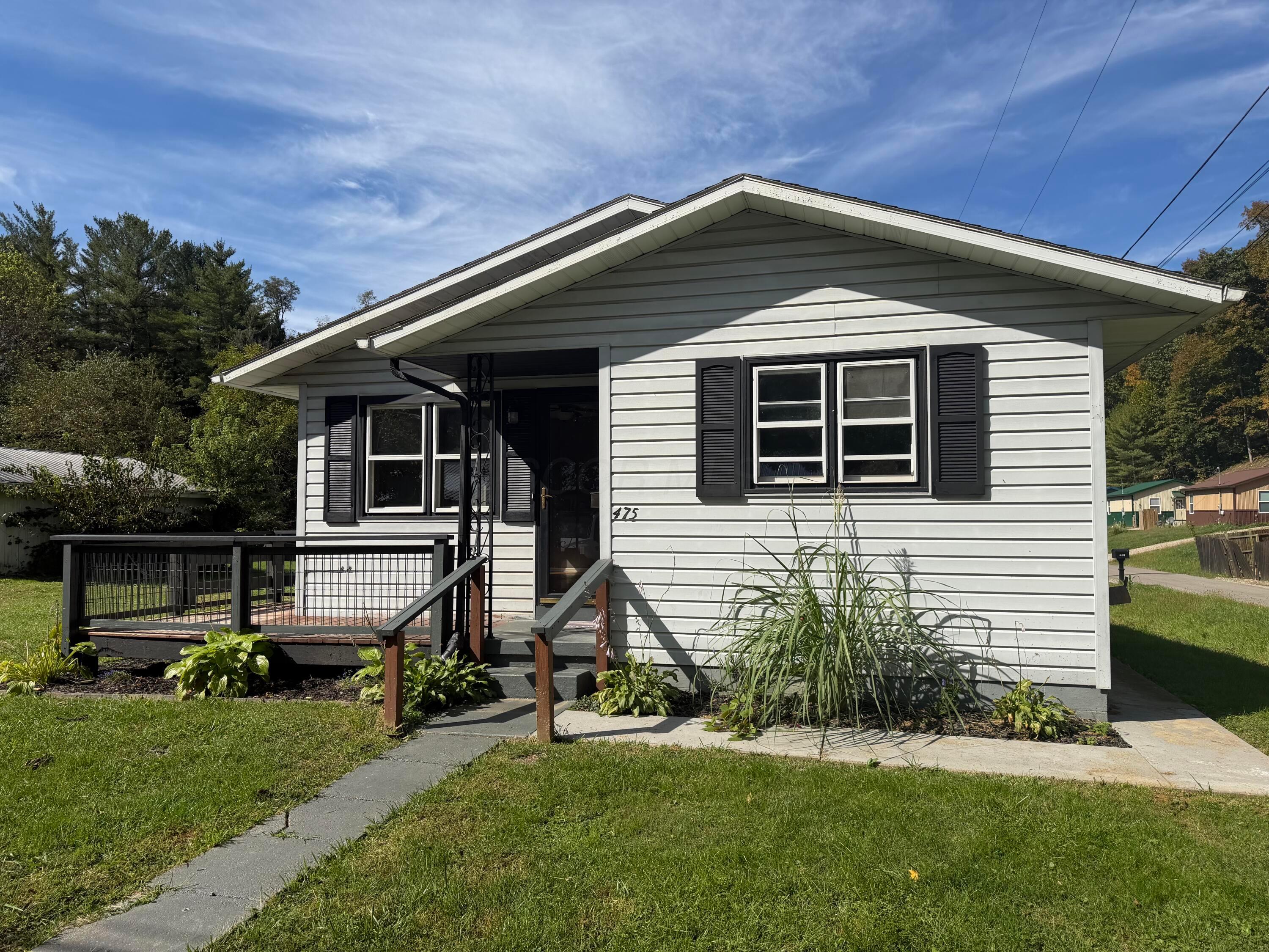 475 West Street Property Photo 1
