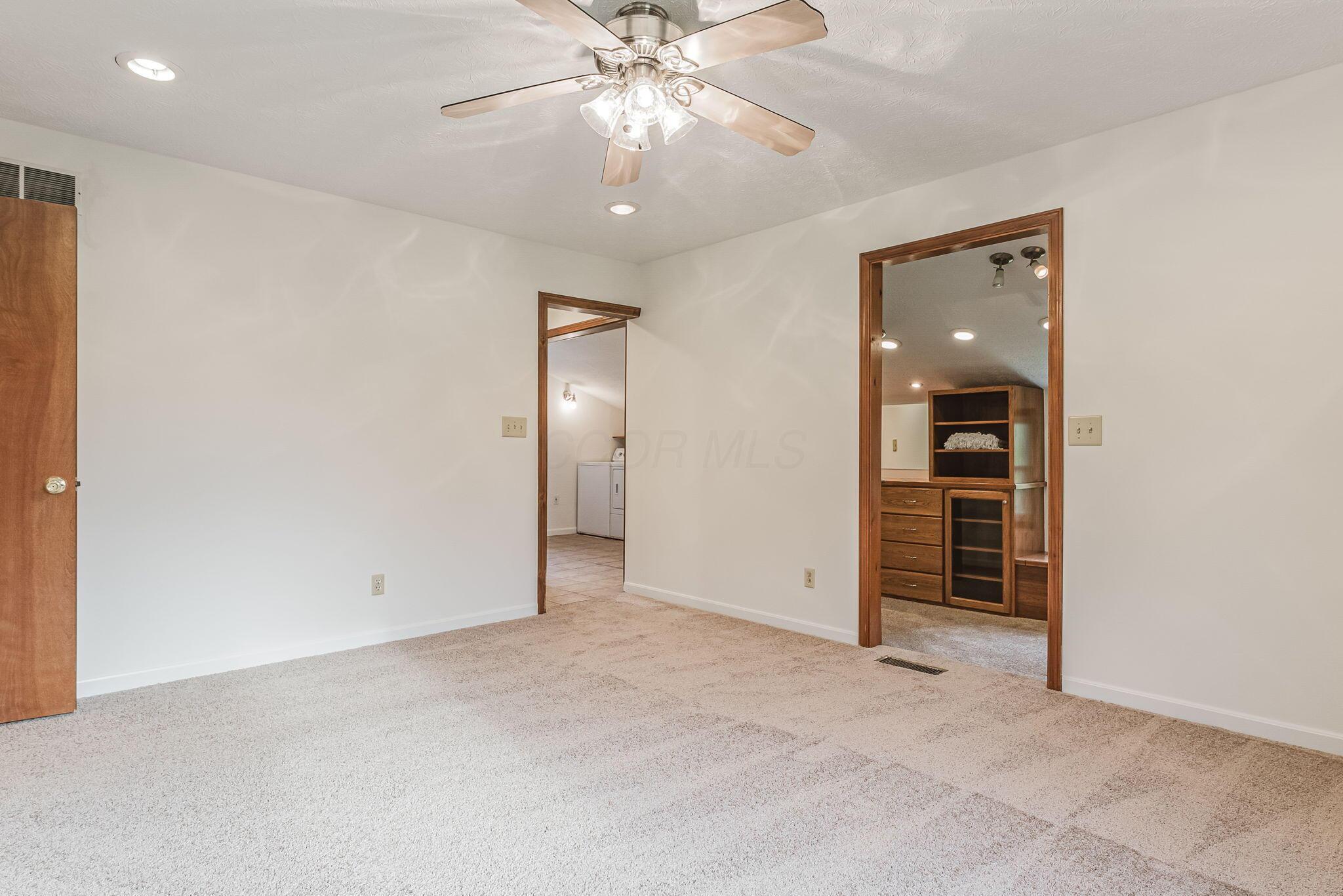 8835 Thomas Lane Property Photo 38