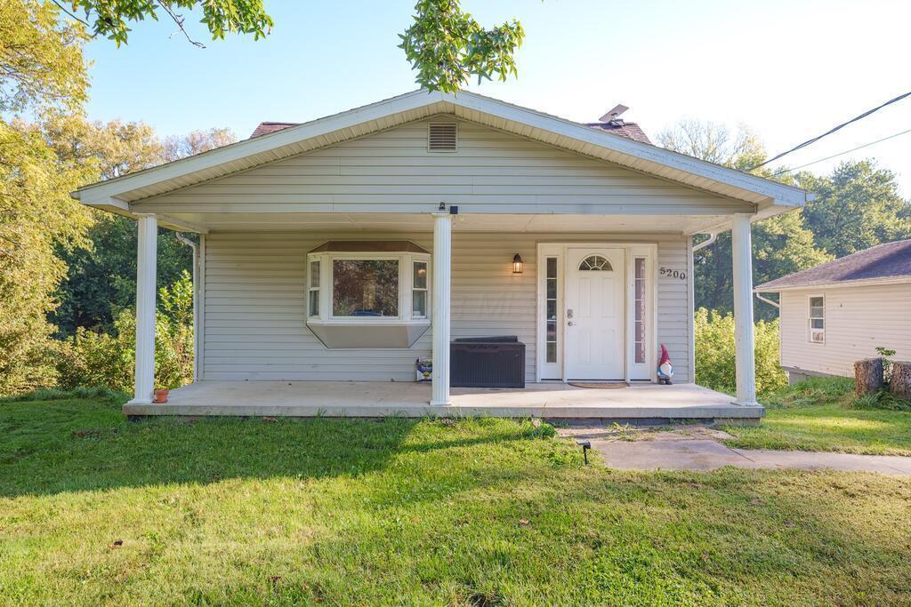 5200 Three Locks Road Property Photo 4