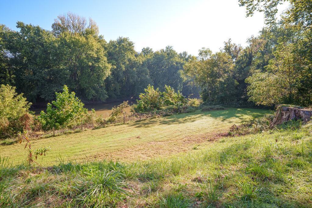 5200 Three Locks Road Property Photo 41