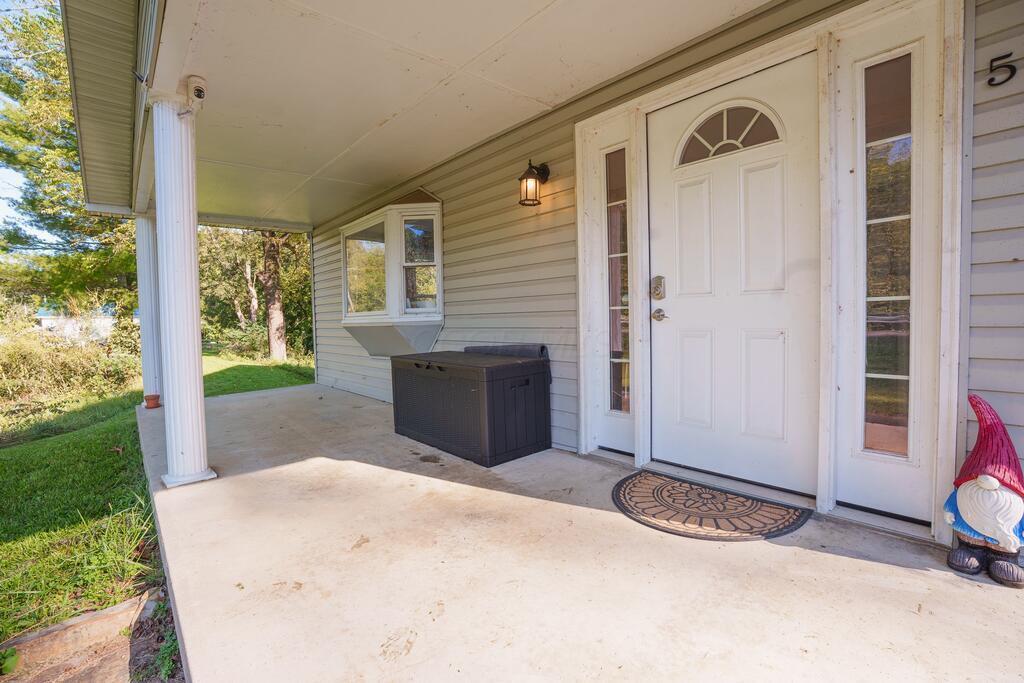 5200 Three Locks Road Property Photo 42