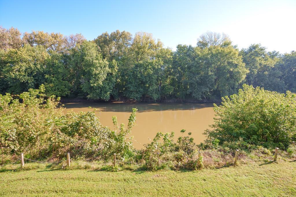 5200 Three Locks Road Property Photo 53