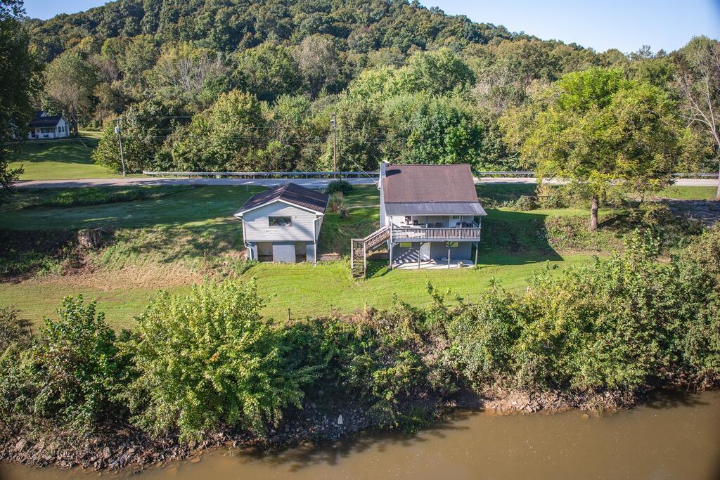 5200 Three Locks Road Property Photo 56