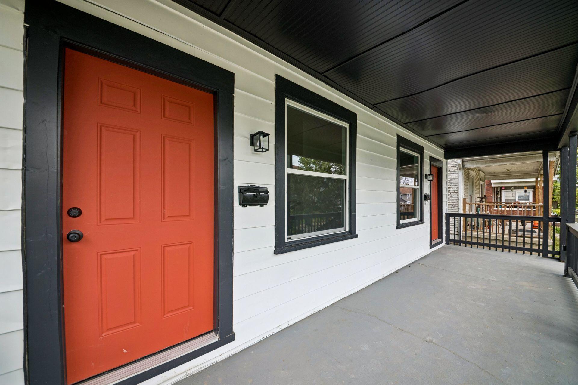1338-1340 Hildreth Avenue Property Photo 6