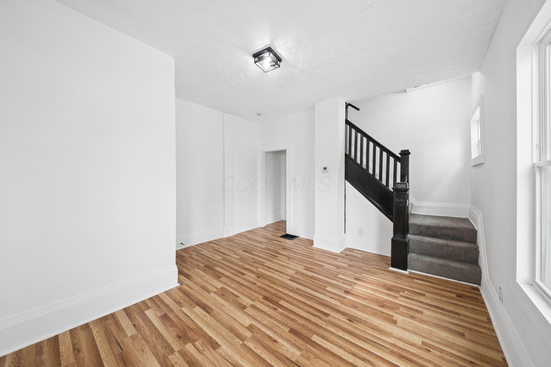 1338-1340 Hildreth Avenue Property Photo 13